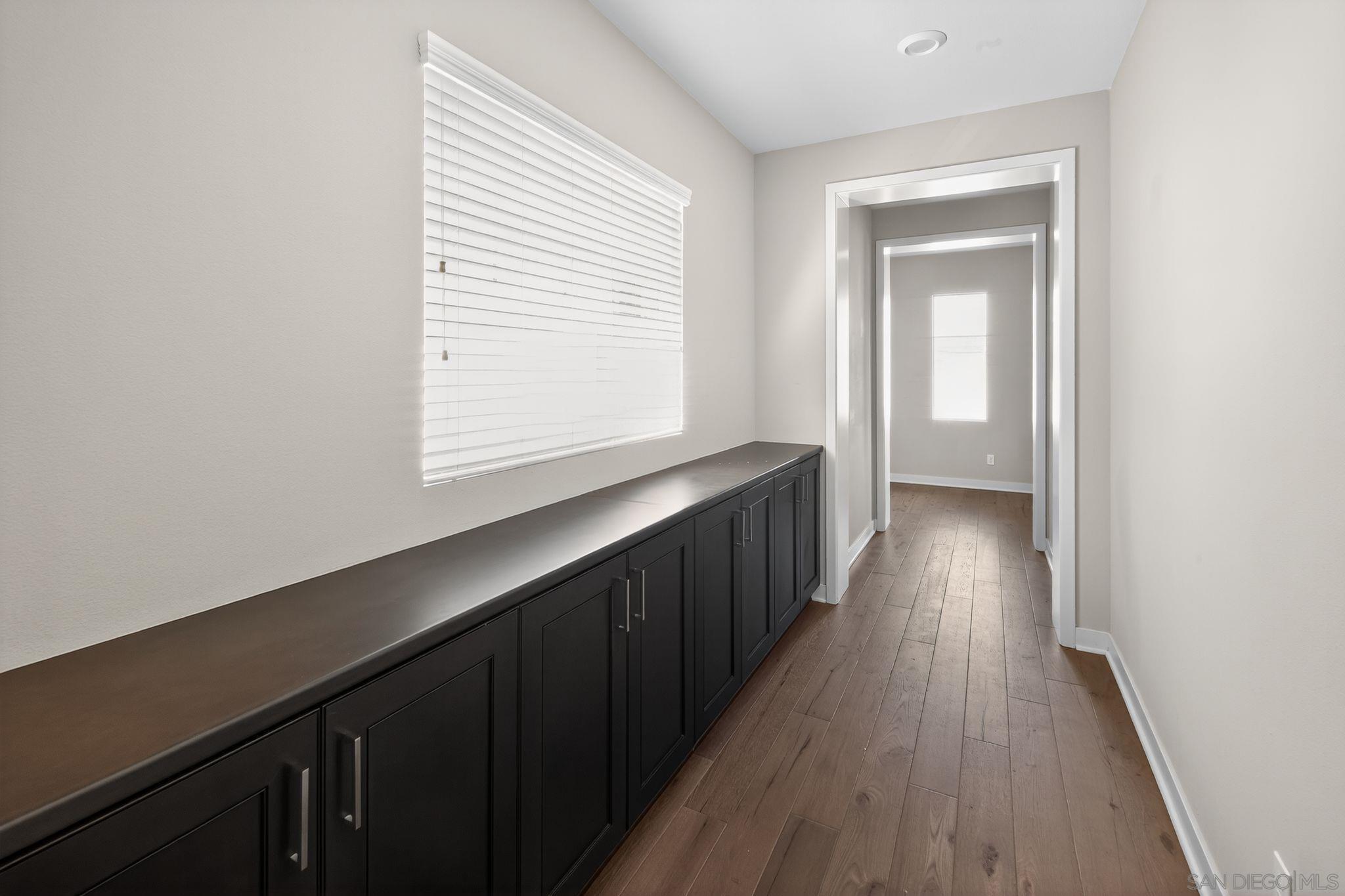 Detail Gallery Image 28 of 28 For 6693  Elegante Way, San Diego,  CA 92130 - 5 Beds | 5/1 Baths