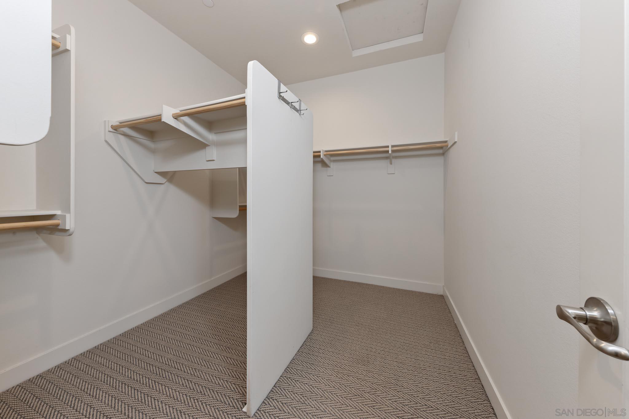 Detail Gallery Image 29 of 41 For 1525  Manzanita Hollows, Vista,  CA 92084 - 5 Beds | 3/1 Baths