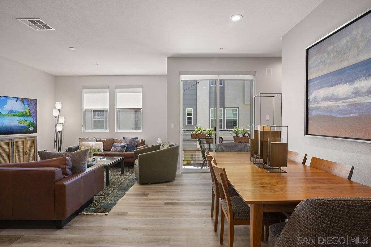 Detail Gallery Image 10 of 30 For 3036  Marquee Way, San Diego,  CA 92108 - 2 Beds | 2/1 Baths