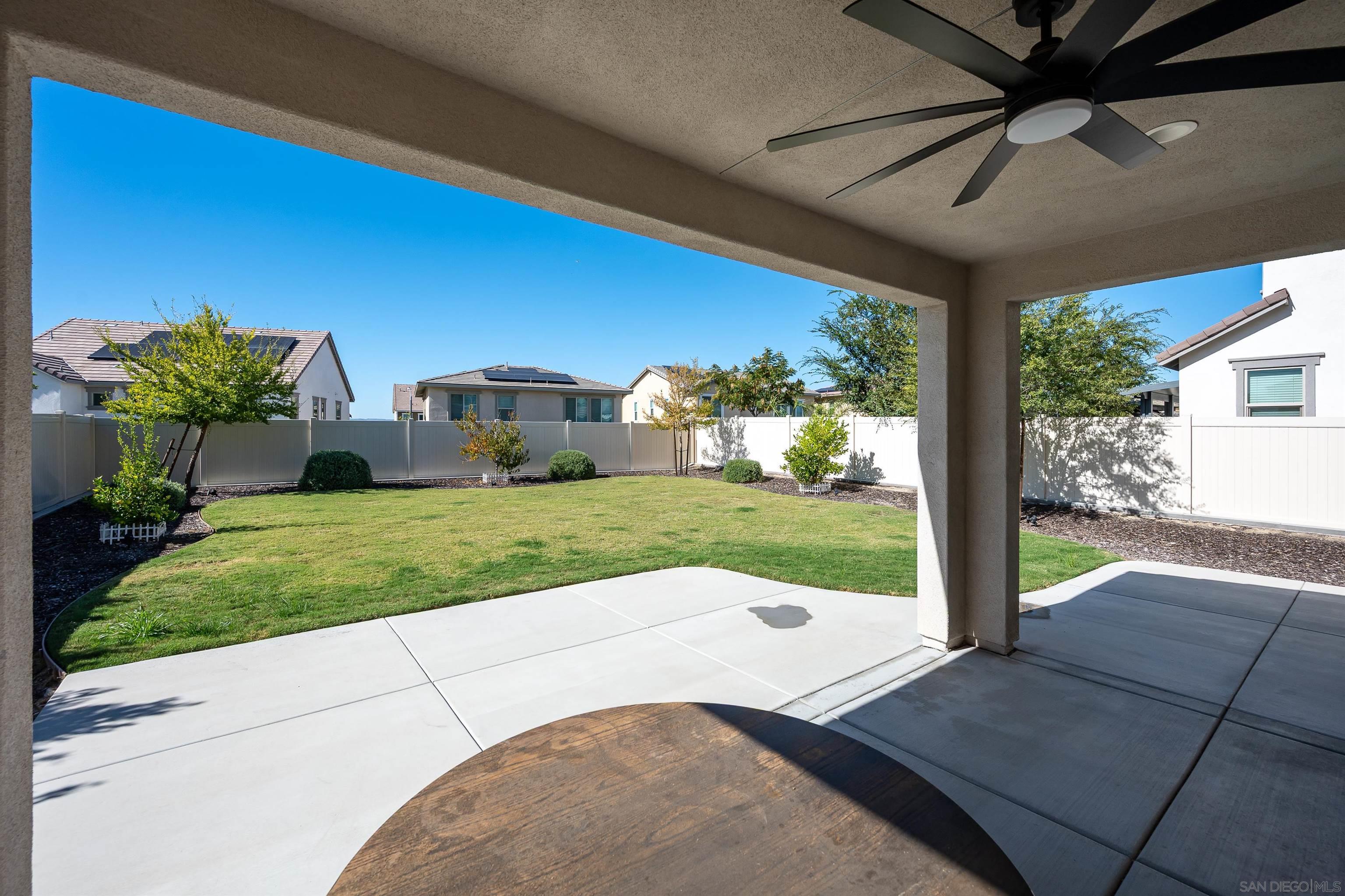 Detail Gallery Image 34 of 54 For 39297  Kindler Ln, Temecula,  CA 92591 - 3 Beds | 2/1 Baths