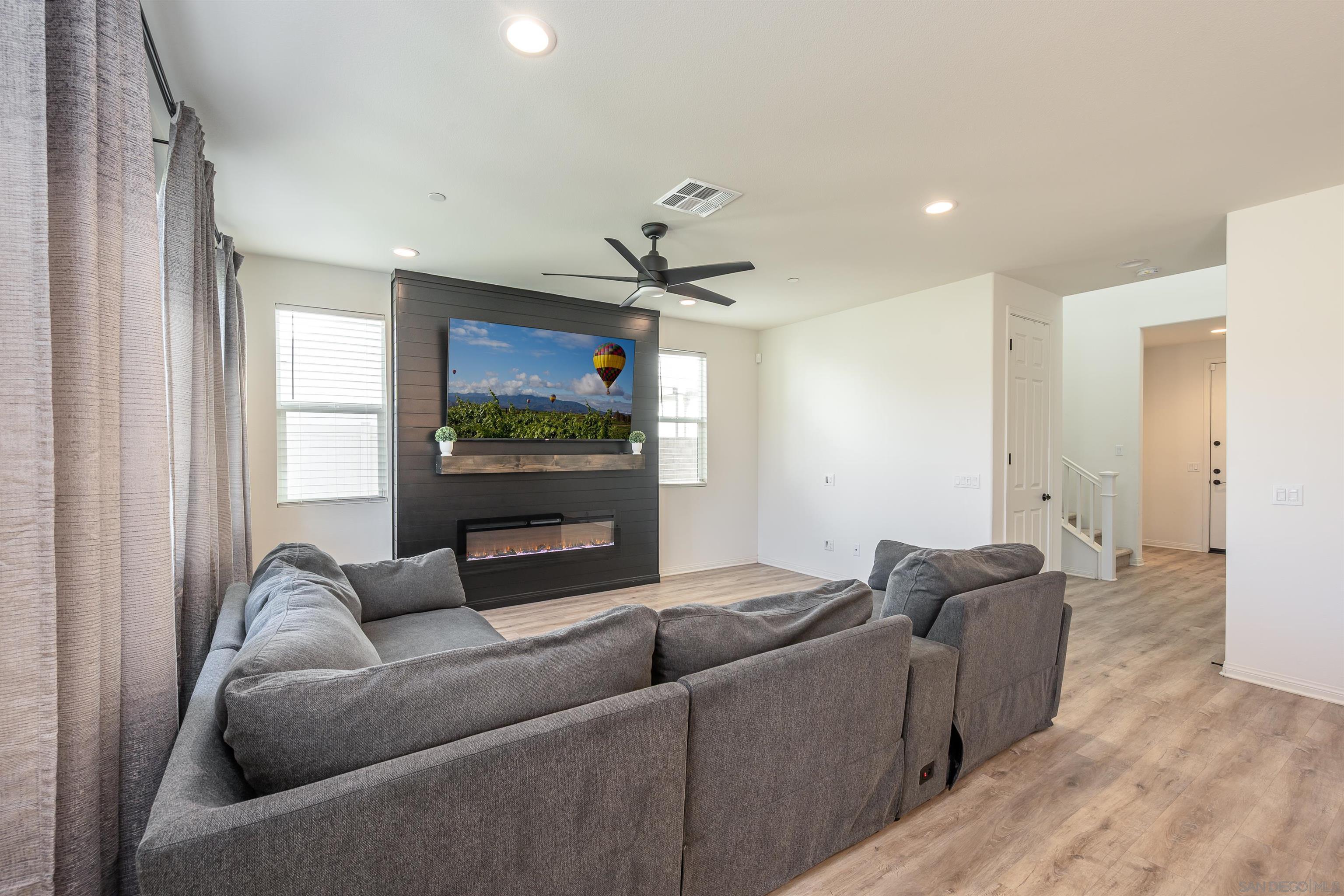 Detail Gallery Image 9 of 54 For 39297  Kindler Ln, Temecula,  CA 92591 - 3 Beds | 2/1 Baths