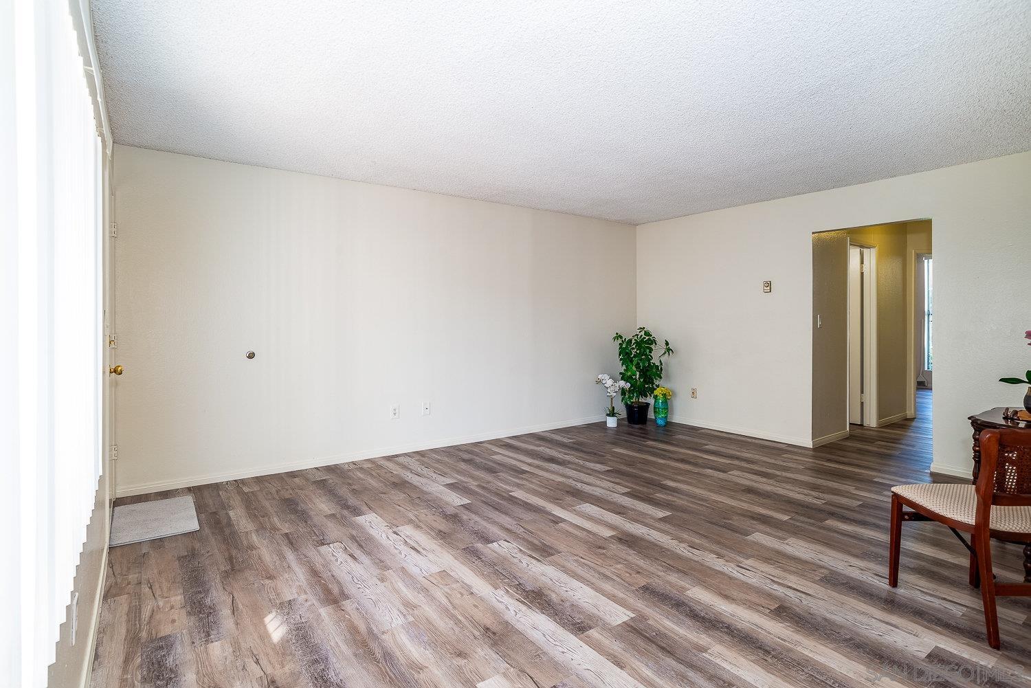 Detail Gallery Image 18 of 47 For 279  Moss St  #3,  Chula Vista,  CA 91911 - 2 Beds | 2 Baths