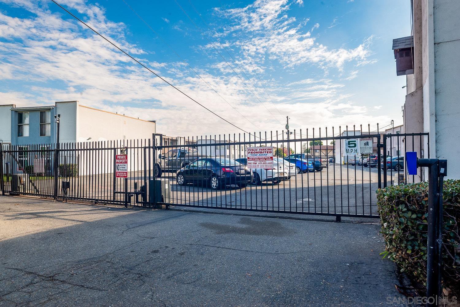 Detail Gallery Image 46 of 47 For 279  Moss St  #3,  Chula Vista,  CA 91911 - 2 Beds | 2 Baths