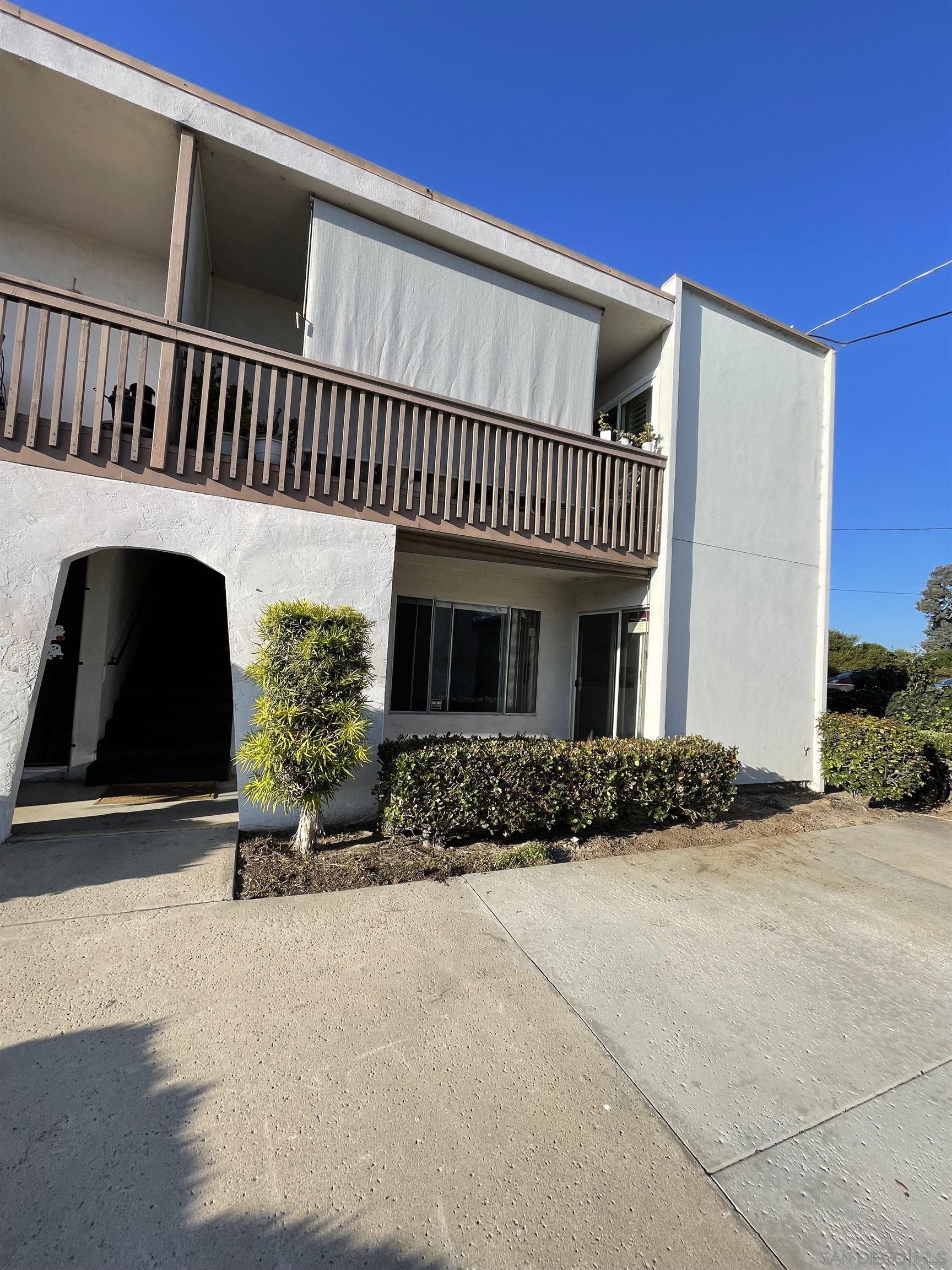 Detail Gallery Image 8 of 47 For 279  Moss St  #3,  Chula Vista,  CA 91911 - 2 Beds | 2 Baths