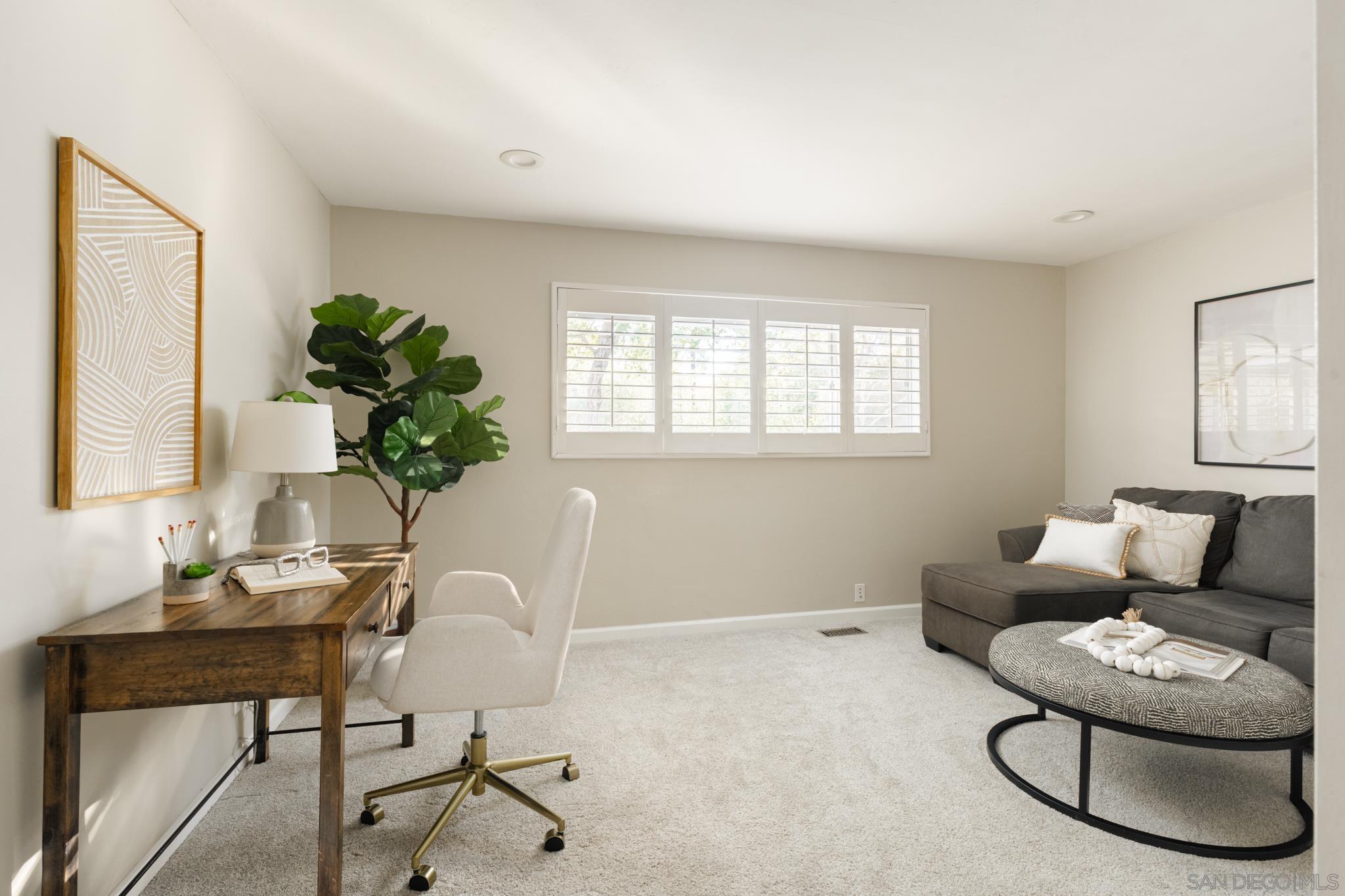 Detail Gallery Image 13 of 30 For 13664  Jack Rabbit Rd, Poway,  CA 92064 - 5 Beds | 3/1 Baths