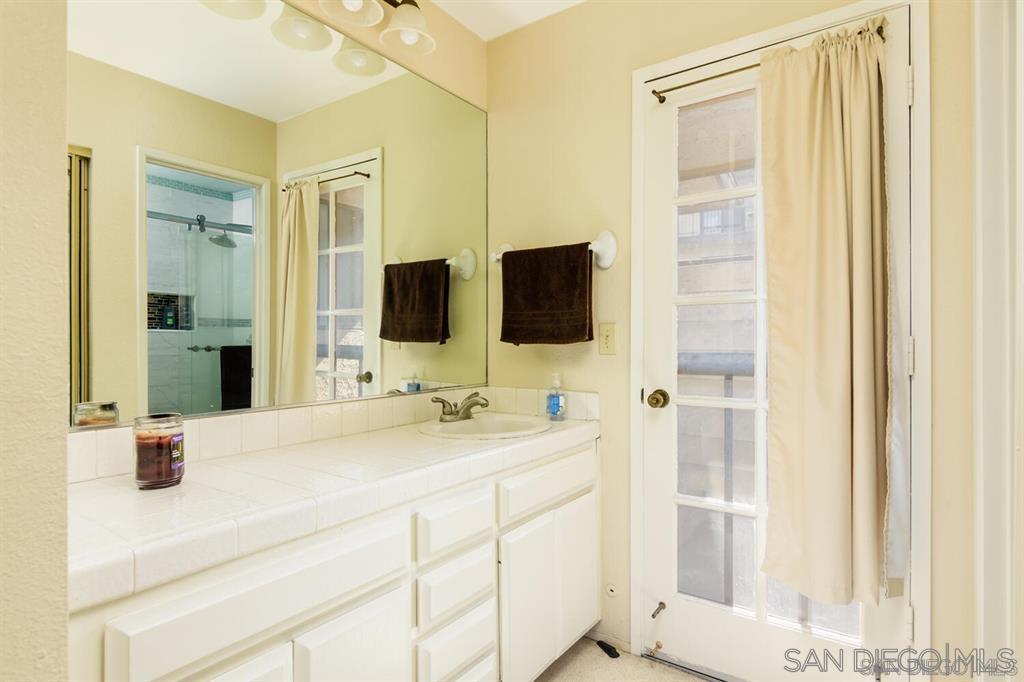 Detail Gallery Image 9 of 18 For 5125  Fontaine  #205,  San Diego,  CA 92120 - 2 Beds | 2 Baths