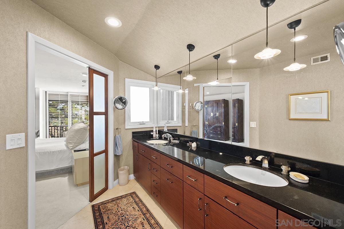 Detail Gallery Image 34 of 73 For 6346  Ridge Manor Avenue, San Diego,  CA 92120 - 5 Beds | 3/1 Baths