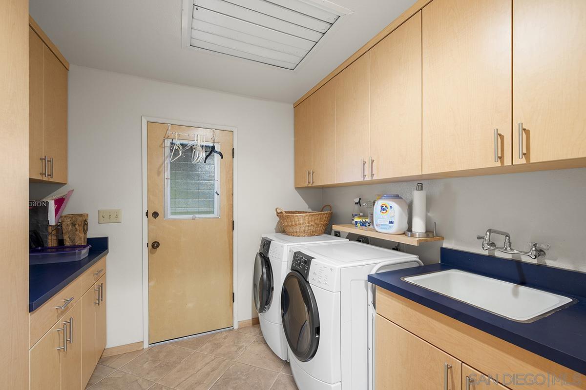 Detail Gallery Image 49 of 73 For 6346  Ridge Manor Avenue, San Diego,  CA 92120 - 5 Beds | 3/1 Baths