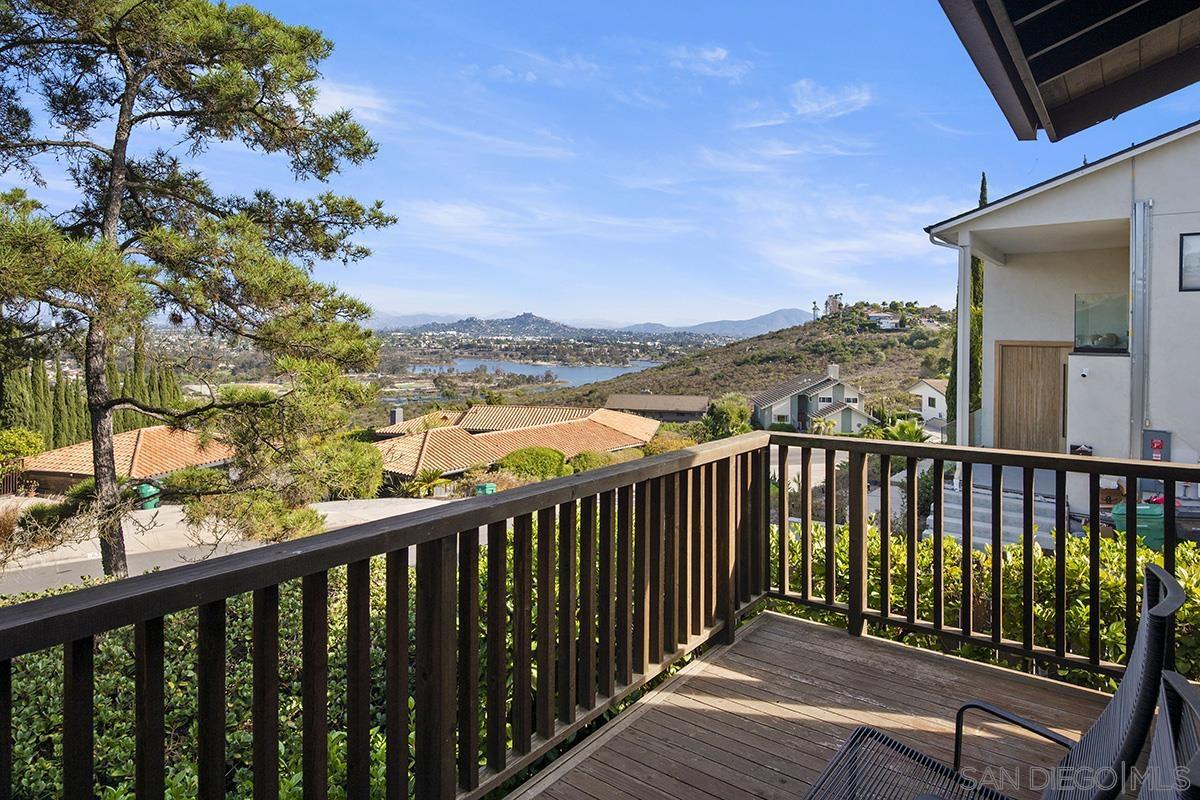 Detail Gallery Image 8 of 73 For 6346  Ridge Manor Avenue, San Diego,  CA 92120 - 5 Beds | 3/1 Baths