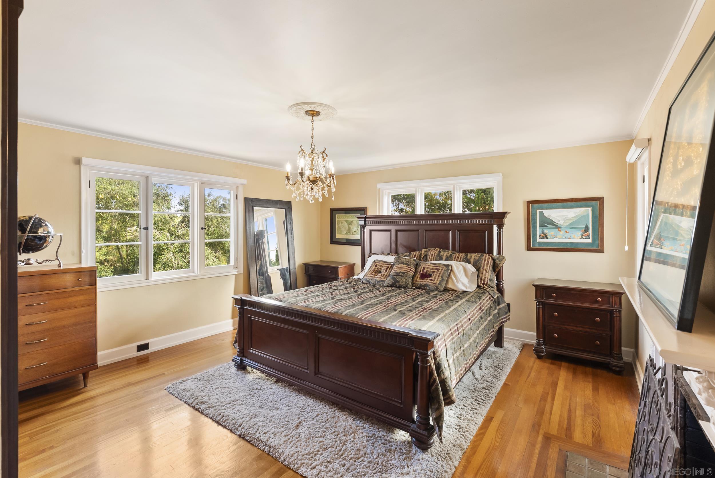 Detail Gallery Image 25 of 53 For 4399  Hermosa Way, San Diego,  CA 92103 - 6 Beds | 3/1 Baths