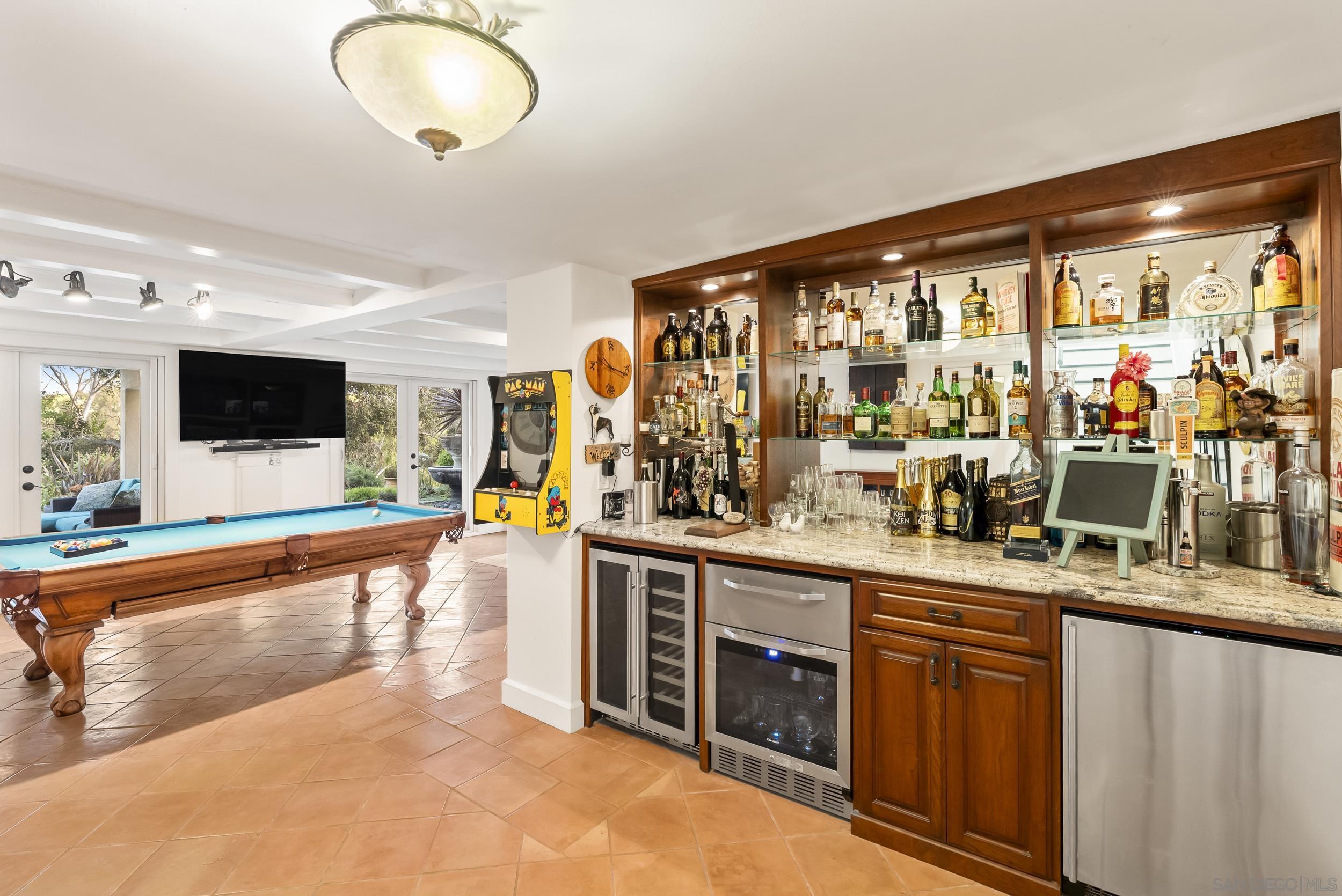 Detail Gallery Image 32 of 53 For 4399  Hermosa Way, San Diego,  CA 92103 - 6 Beds | 3/1 Baths