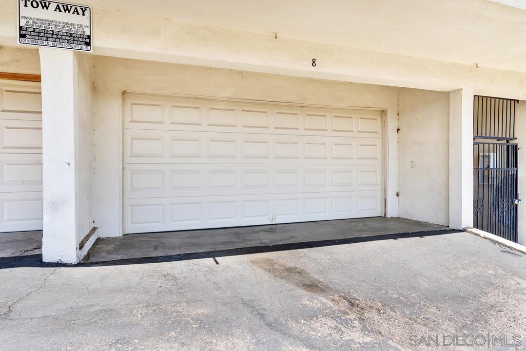 Detail Gallery Image 19 of 26 For 806 E 4th Ave  #8,  Escondido,  CA 92025 - 2 Beds | 2 Baths