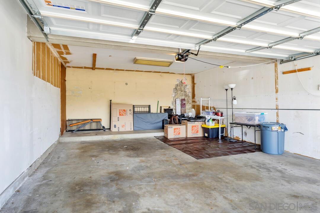 Detail Gallery Image 20 of 26 For 806 E 4th Ave  #8,  Escondido,  CA 92025 - 2 Beds | 2 Baths