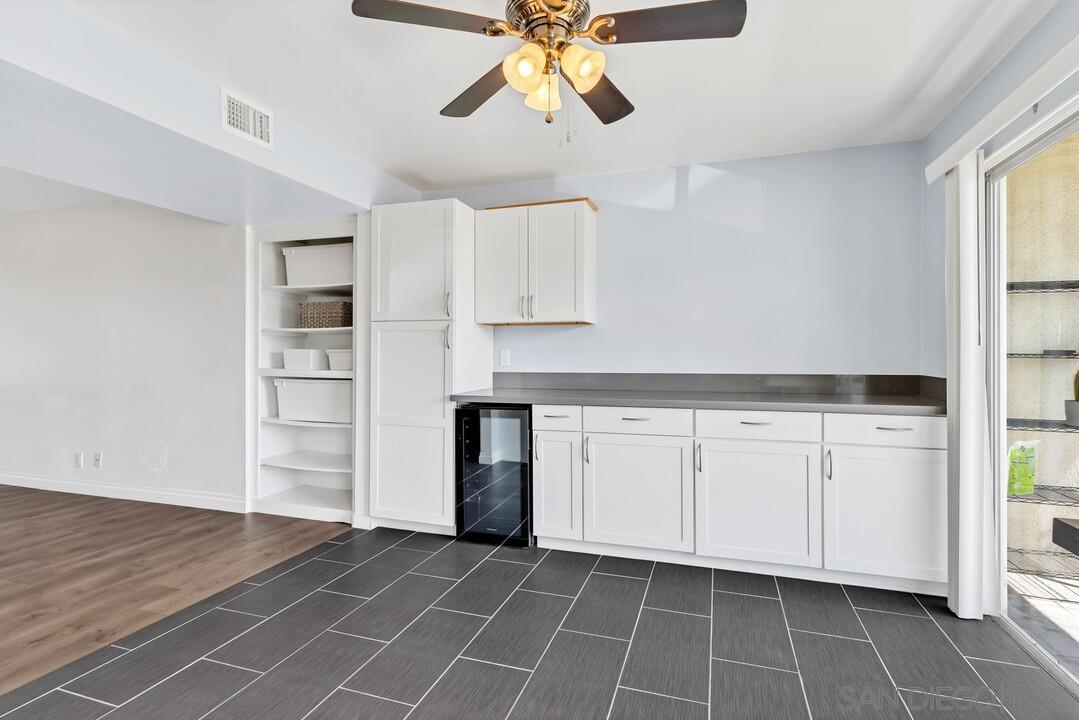 Detail Gallery Image 5 of 26 For 806 E 4th Ave  #8,  Escondido,  CA 92025 - 2 Beds | 2 Baths