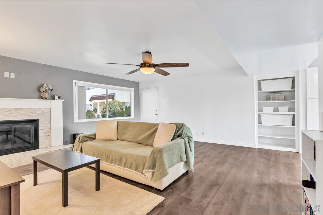 Detail Gallery Image 7 of 26 For 806 E 4th Ave  #8,  Escondido,  CA 92025 - 2 Beds | 2 Baths