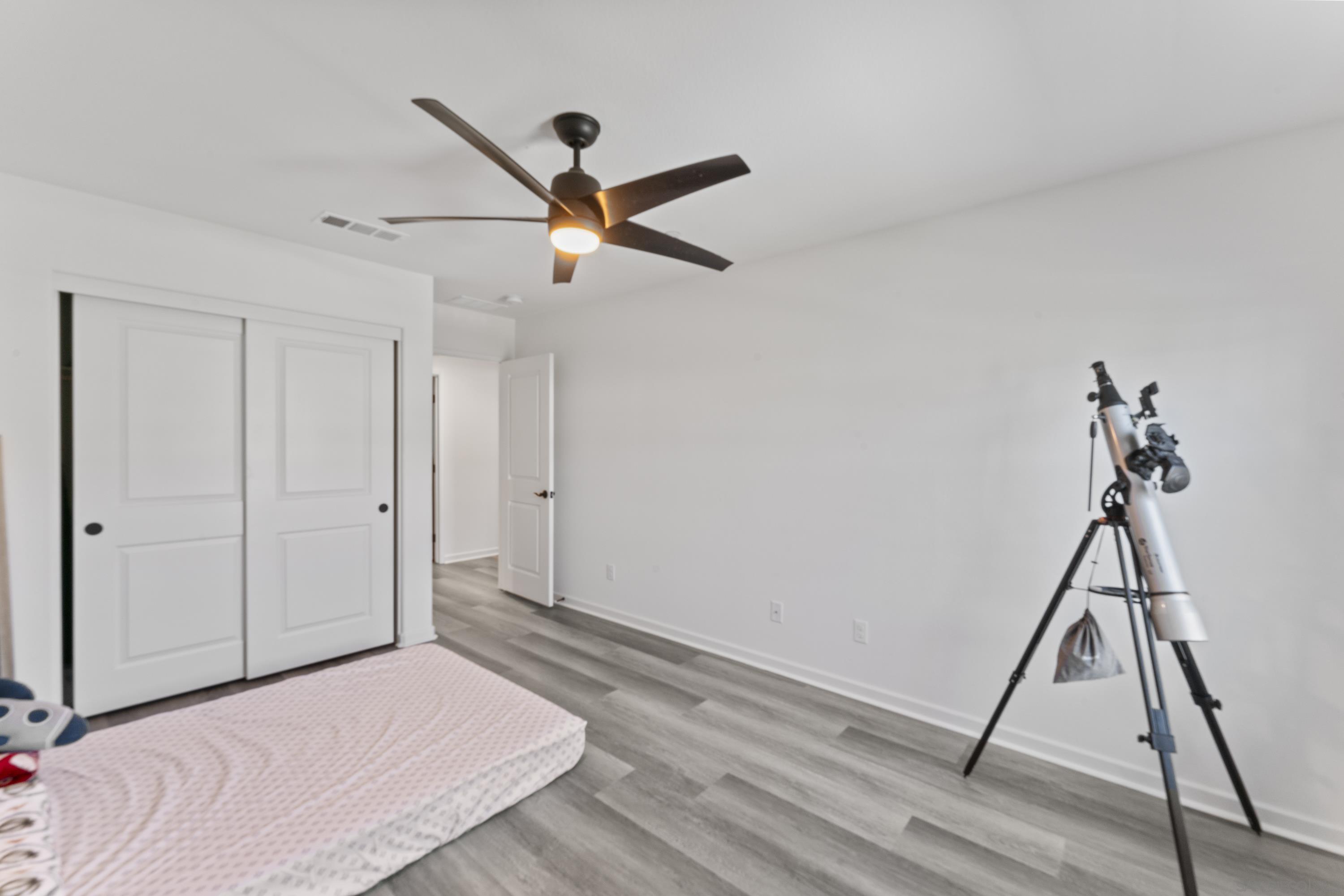 Detail Gallery Image 11 of 21 For 28032  Moosa Creek Way, Valley Center,  CA 92082 - 3 Beds | 2/1 Baths