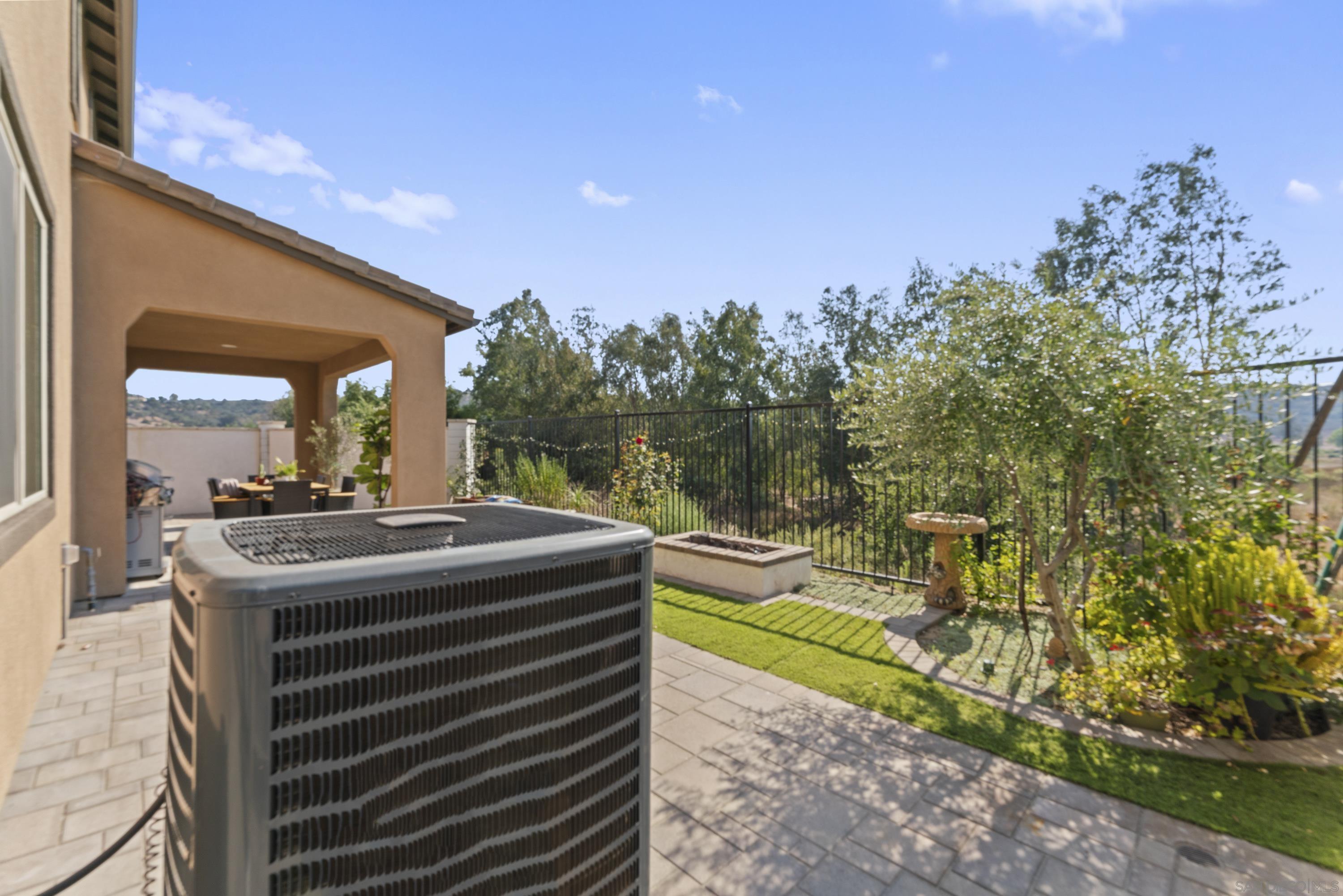 Detail Gallery Image 17 of 21 For 28032  Moosa Creek Way, Valley Center,  CA 92082 - 3 Beds | 2/1 Baths