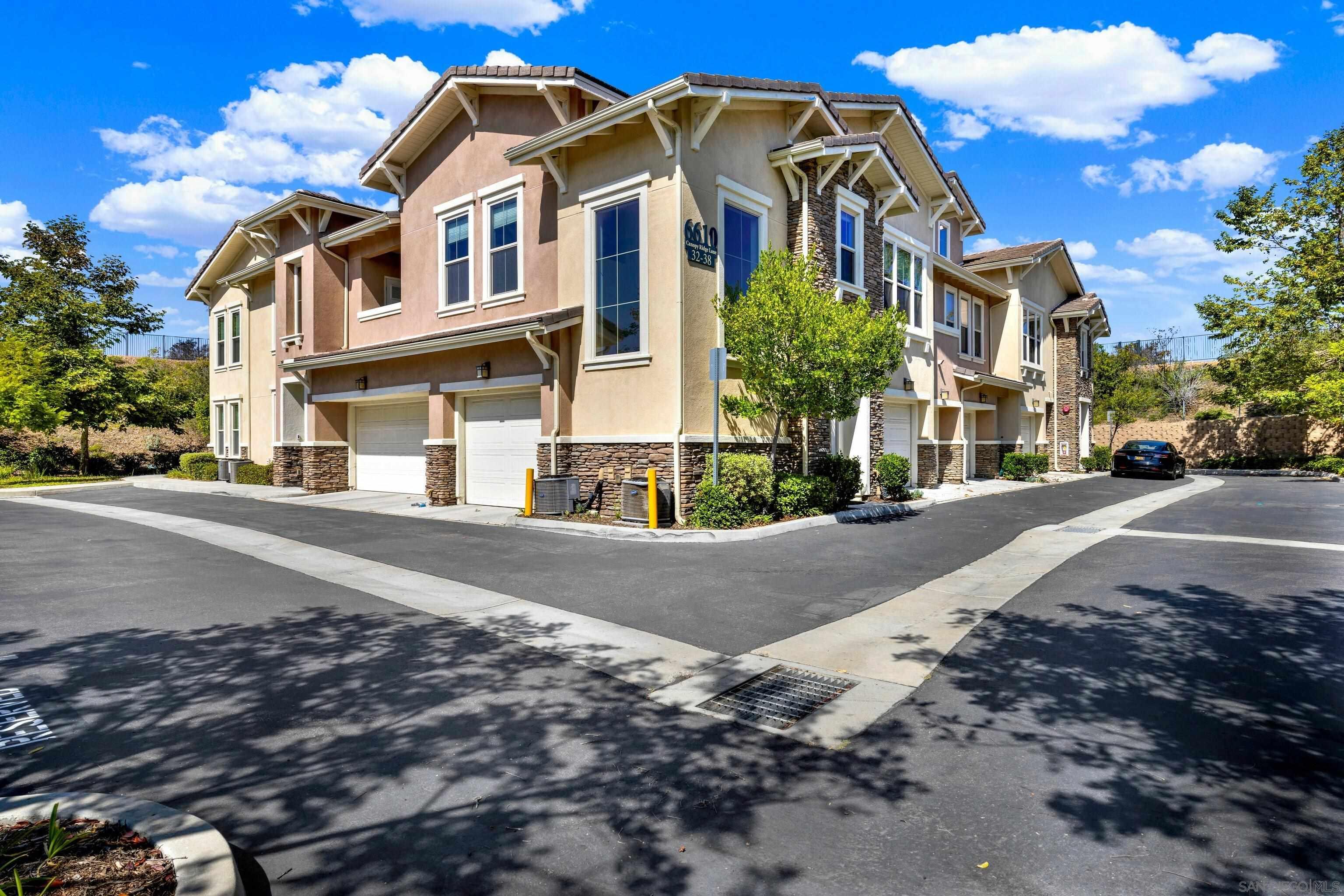 Detail Gallery Image 2 of 57 For 6610  Canopy Ridge Ln  #37,  San Diego,  CA 92121 - 2 Beds | 2 Baths