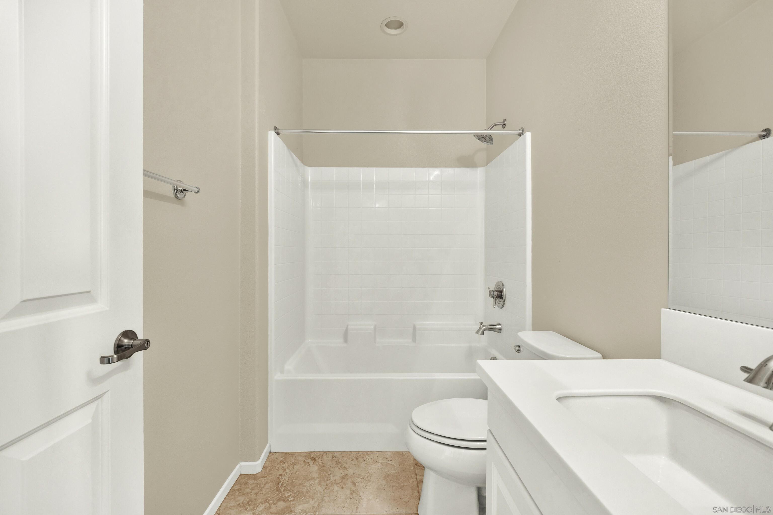 Detail Gallery Image 27 of 57 For 6610  Canopy Ridge Ln  #37,  San Diego,  CA 92121 - 2 Beds | 2 Baths