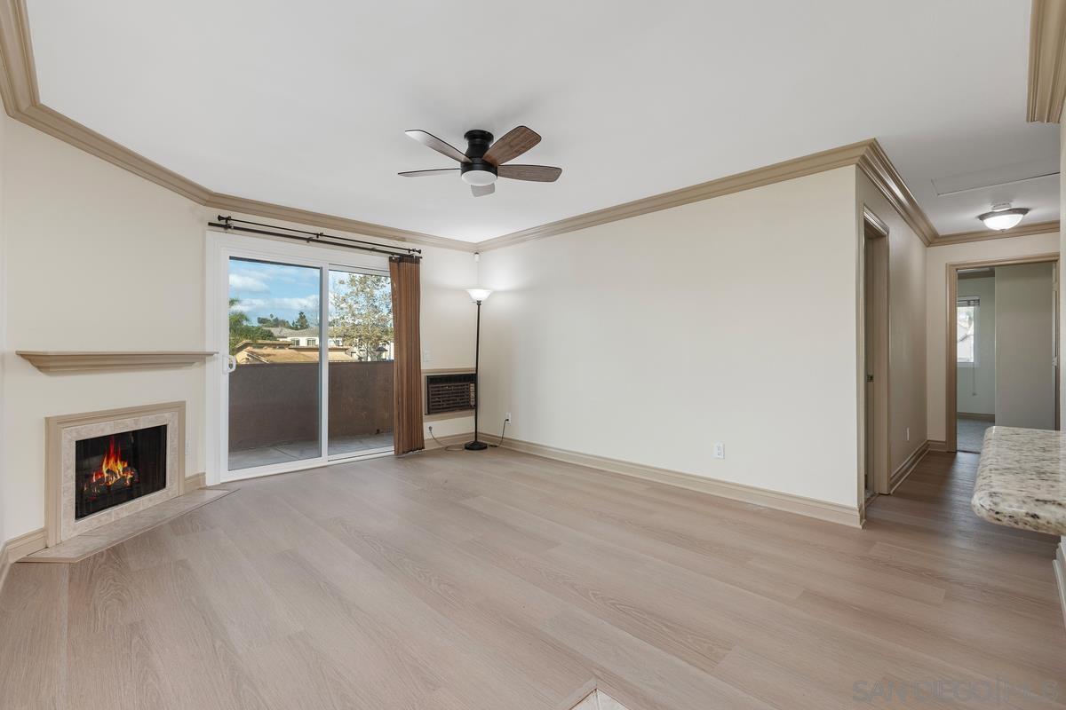 Detail Gallery Image 2 of 38 For 214  Woodland Pkwy  201, San Marcos,  CA 92069 - 2 Beds | 2 Baths