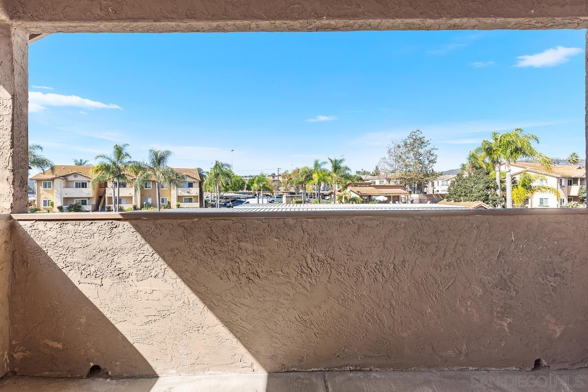 Detail Gallery Image 27 of 38 For 214  Woodland Pkwy  201, San Marcos,  CA 92069 - 2 Beds | 2 Baths