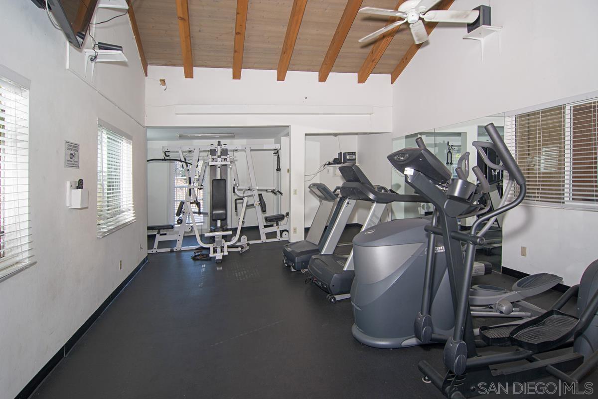 Detail Gallery Image 34 of 38 For 214  Woodland Pkwy  201, San Marcos,  CA 92069 - 2 Beds | 2 Baths