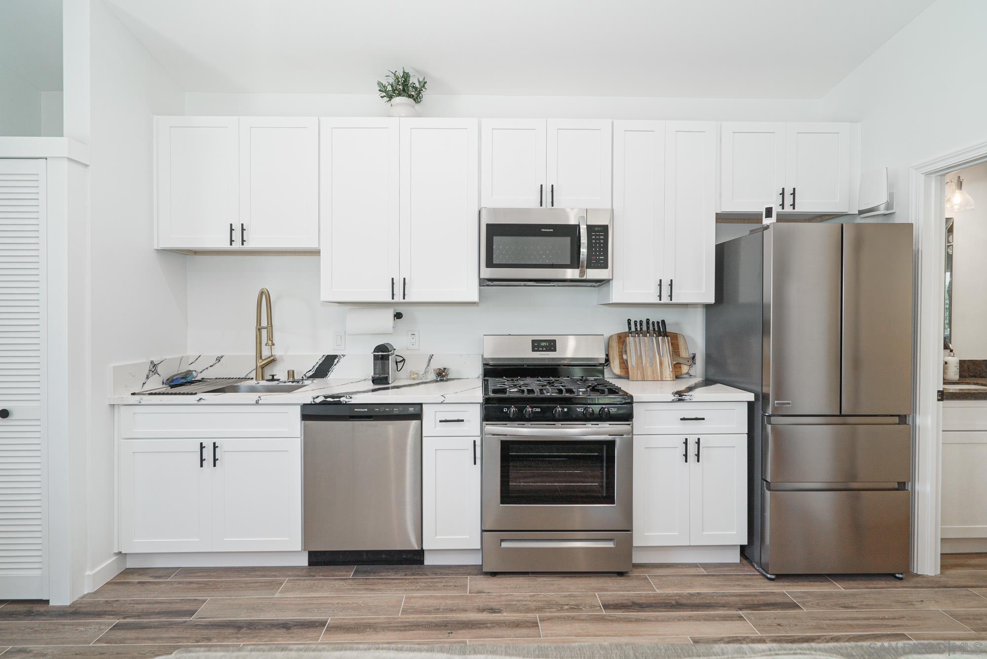 Detail Gallery Image 5 of 19 For Sierra Madre Rd, Spring Valley,  CA 91977 - 1 Beds | 1 Baths