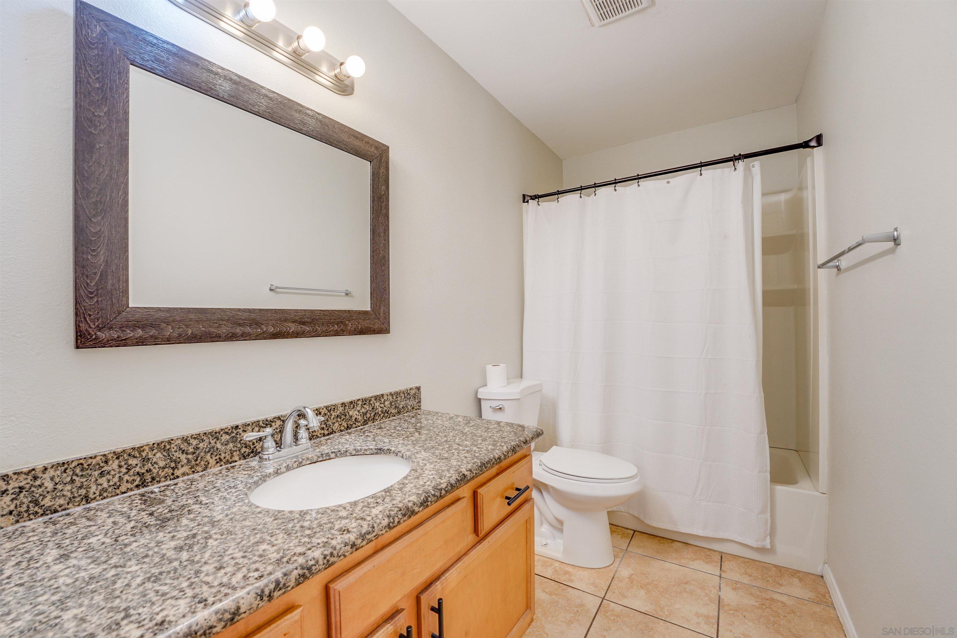 Detail Gallery Image 5 of 13 For 505 E Madison Ave  73, El Cajon,  CA 92020 - 2 Beds | 1/1 Baths
