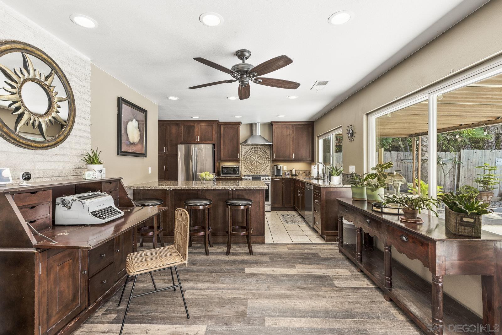 Detail Gallery Image 11 of 42 For 14152  Kendra Way, Poway,  CA 92064 - 4 Beds | 2 Baths