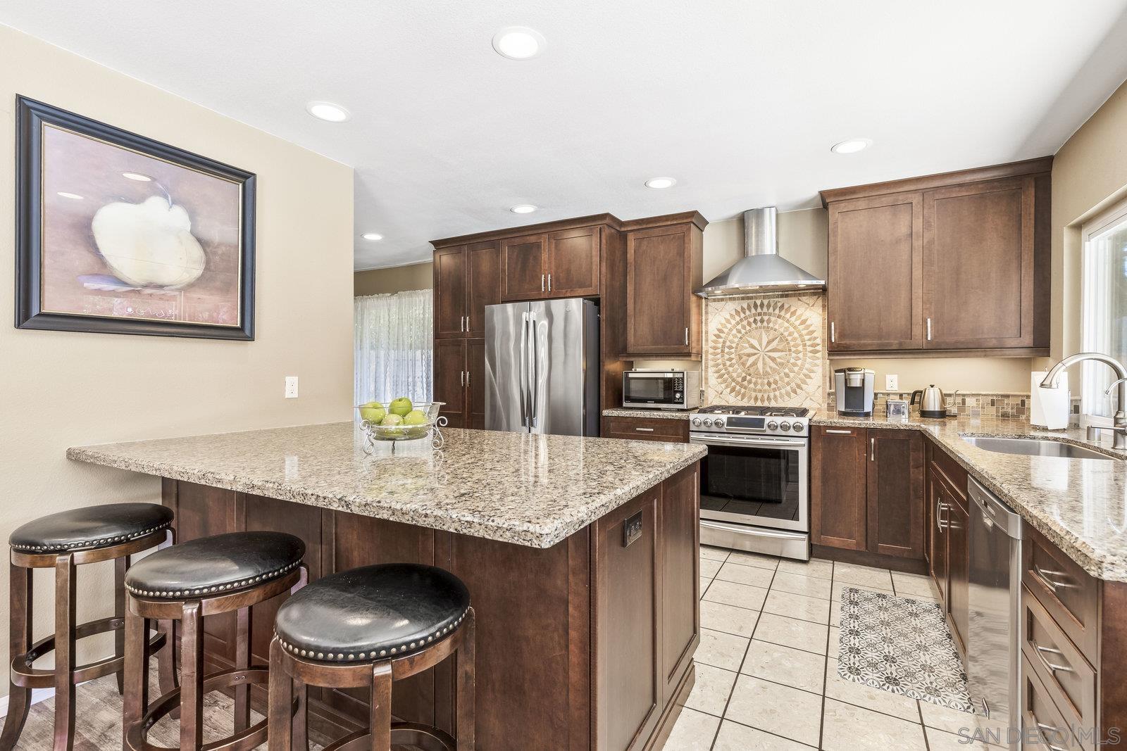 Detail Gallery Image 13 of 42 For 14152  Kendra Way, Poway,  CA 92064 - 4 Beds | 2 Baths