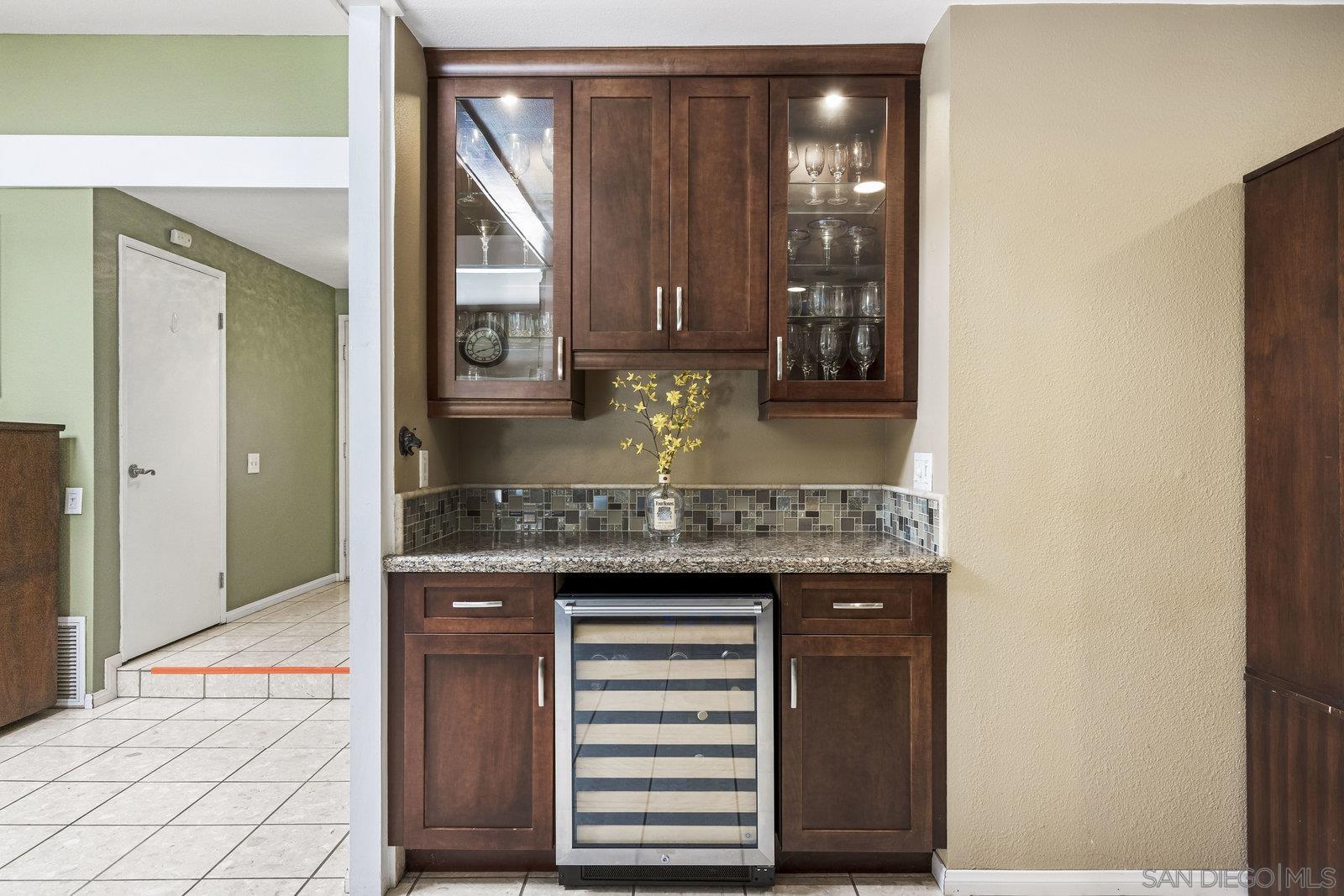 Detail Gallery Image 17 of 42 For 14152  Kendra Way, Poway,  CA 92064 - 4 Beds | 2 Baths