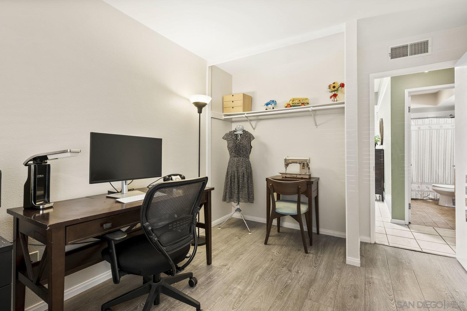 Detail Gallery Image 22 of 42 For 14152  Kendra Way, Poway,  CA 92064 - 4 Beds | 2 Baths