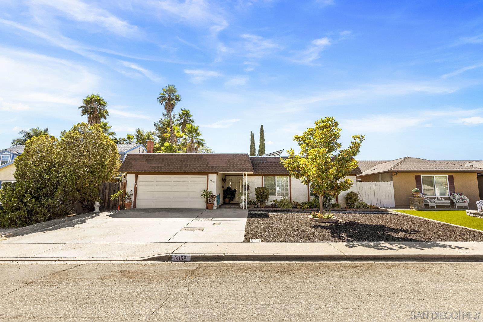 Detail Gallery Image 5 of 42 For 14152  Kendra Way, Poway,  CA 92064 - 4 Beds | 2 Baths