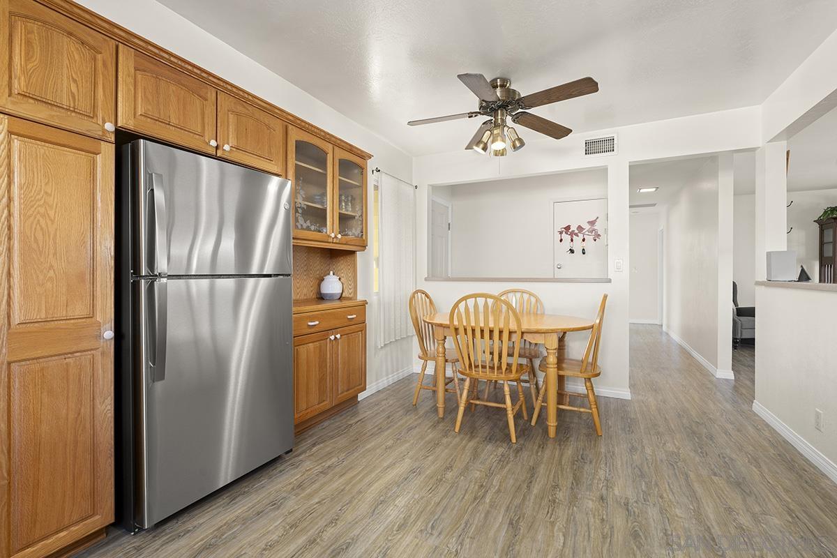 Detail Gallery Image 17 of 39 For 1718  Outer Dr., El Cajon,  CA 92021 - 3 Beds | 2 Baths