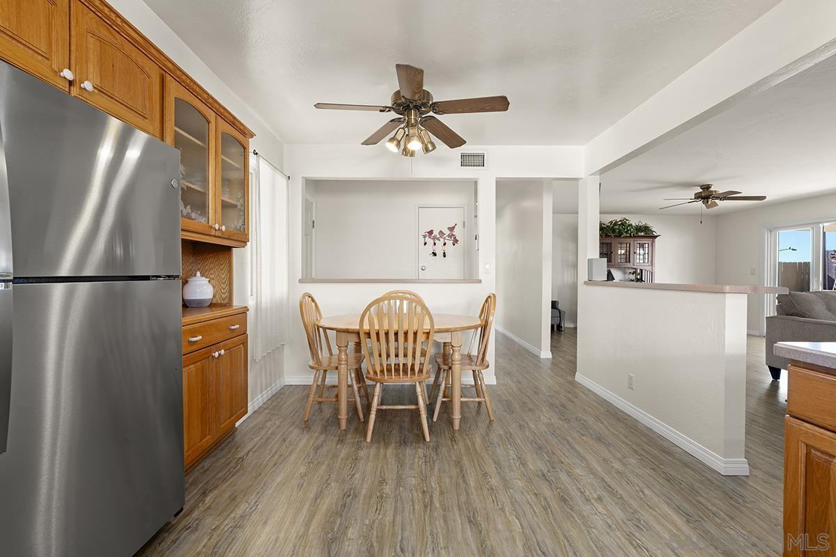 Detail Gallery Image 24 of 39 For 1718  Outer Dr., El Cajon,  CA 92021 - 3 Beds | 2 Baths