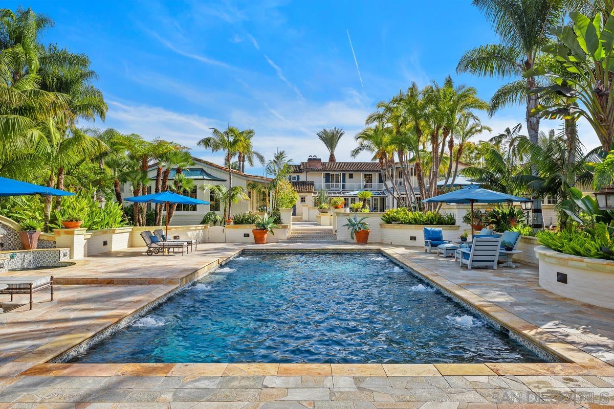 Detail Gallery Image 11 of 31 For 16337  Los Arboles, Rancho Santa Fe,  CA 92067 - 8 Beds | 10/4 Baths