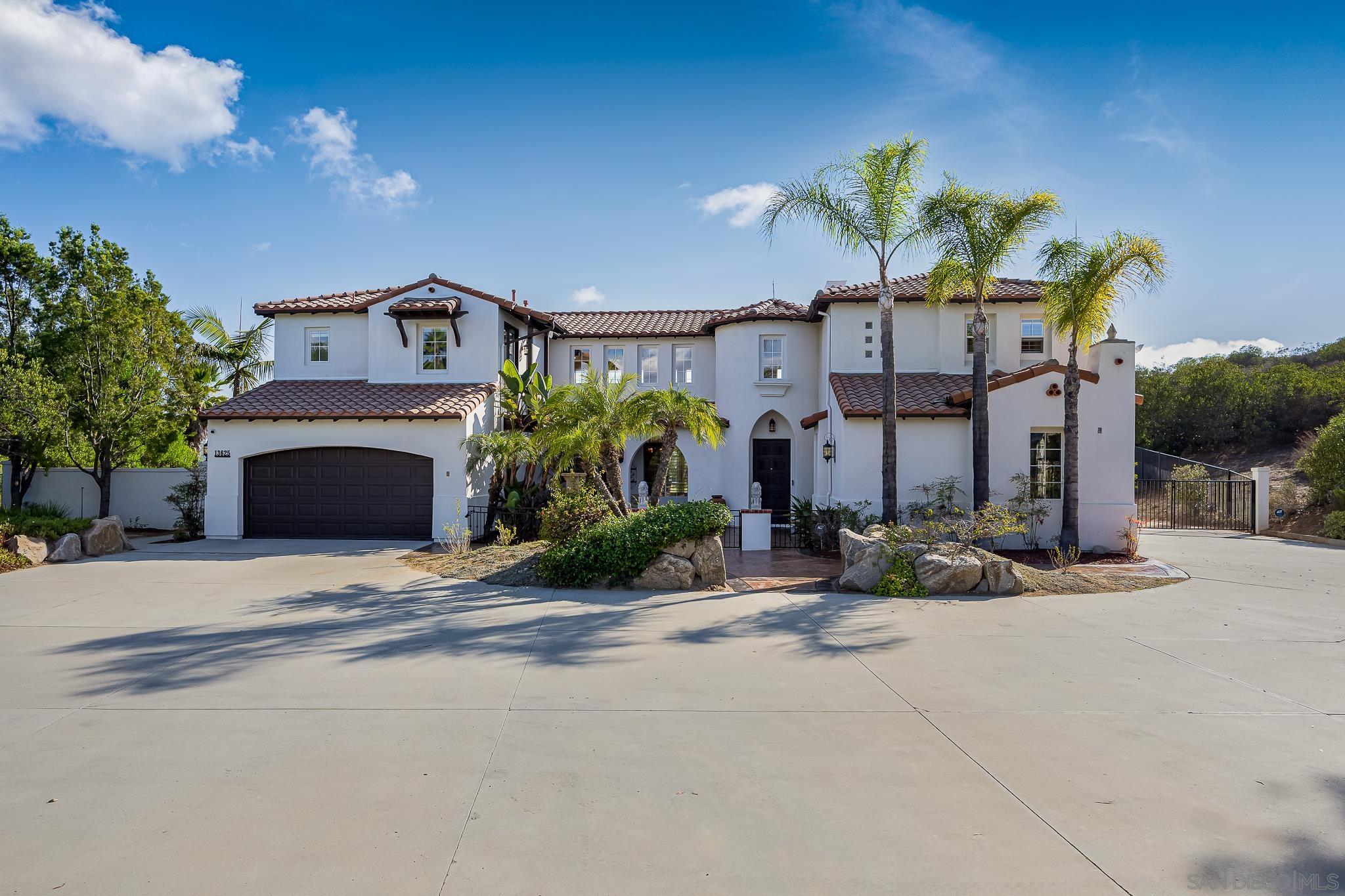 Detail Gallery Image 5 of 74 For 13625  Antelope Sta, Poway,  CA 92064 - 6 Beds | 5/1 Baths