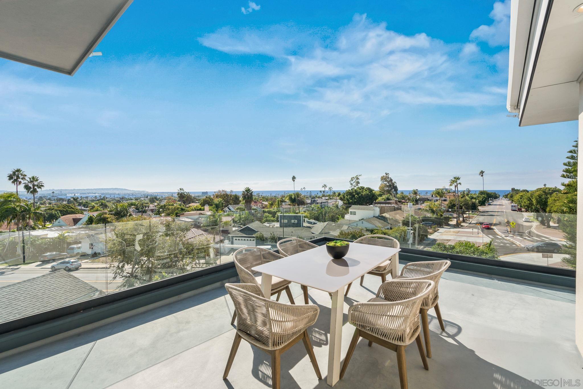 Detail Gallery Image 19 of 58 For 1505  Loring St, San Diego,  CA 92109 - 4 Beds | 4 Baths