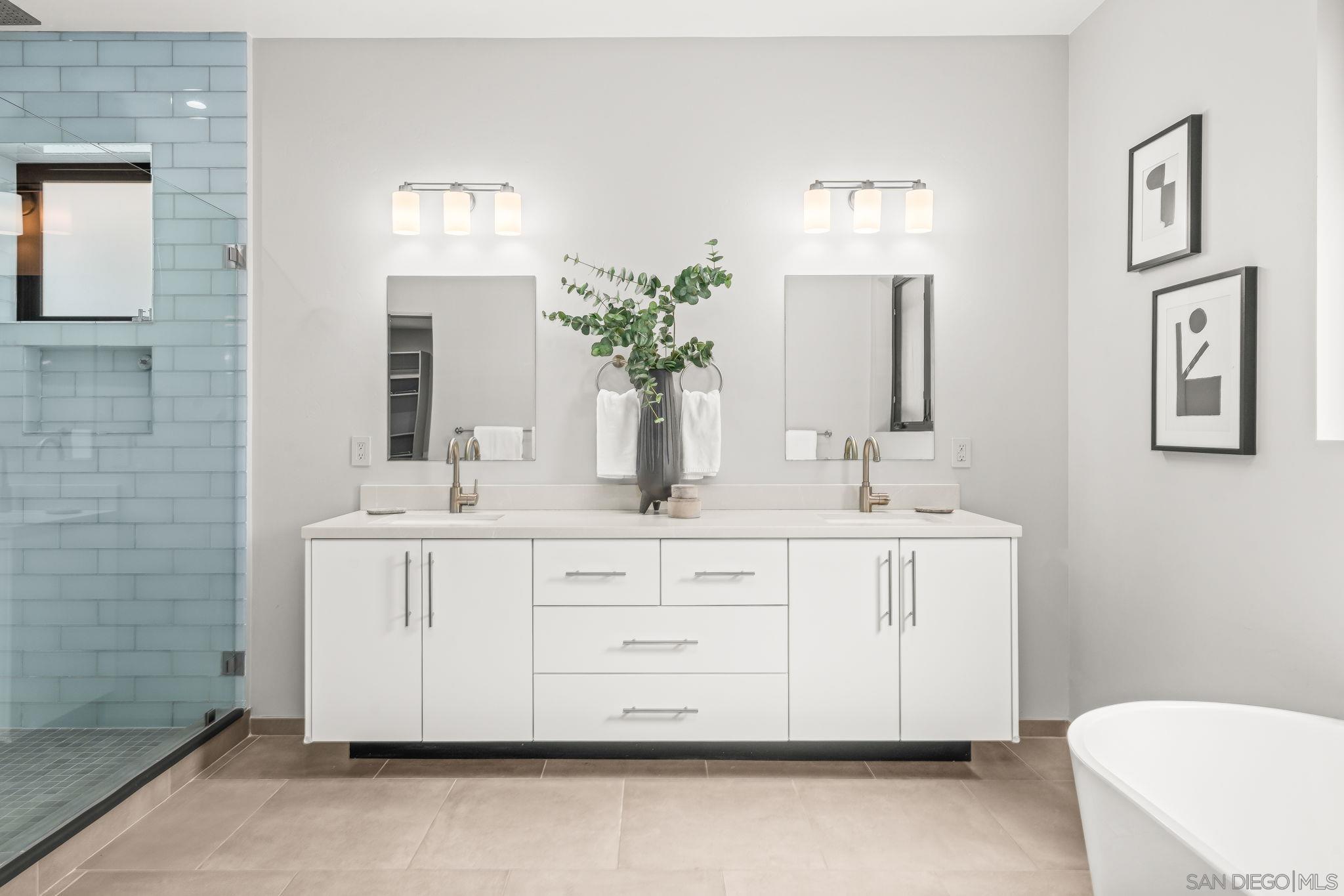 Detail Gallery Image 46 of 58 For 1505  Loring St, San Diego,  CA 92109 - 4 Beds | 4 Baths