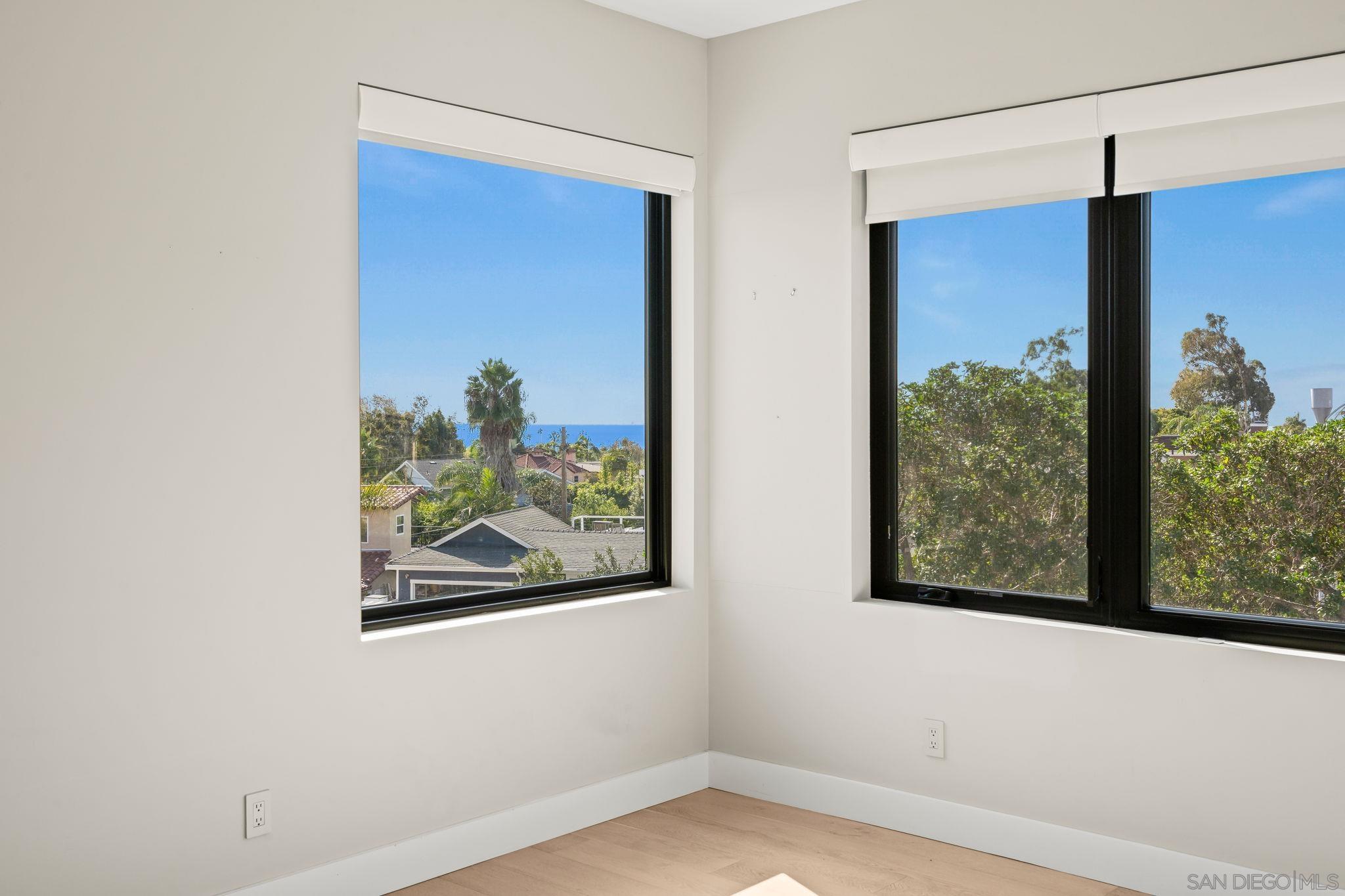 Detail Gallery Image 53 of 58 For 1505  Loring St, San Diego,  CA 92109 - 4 Beds | 4 Baths