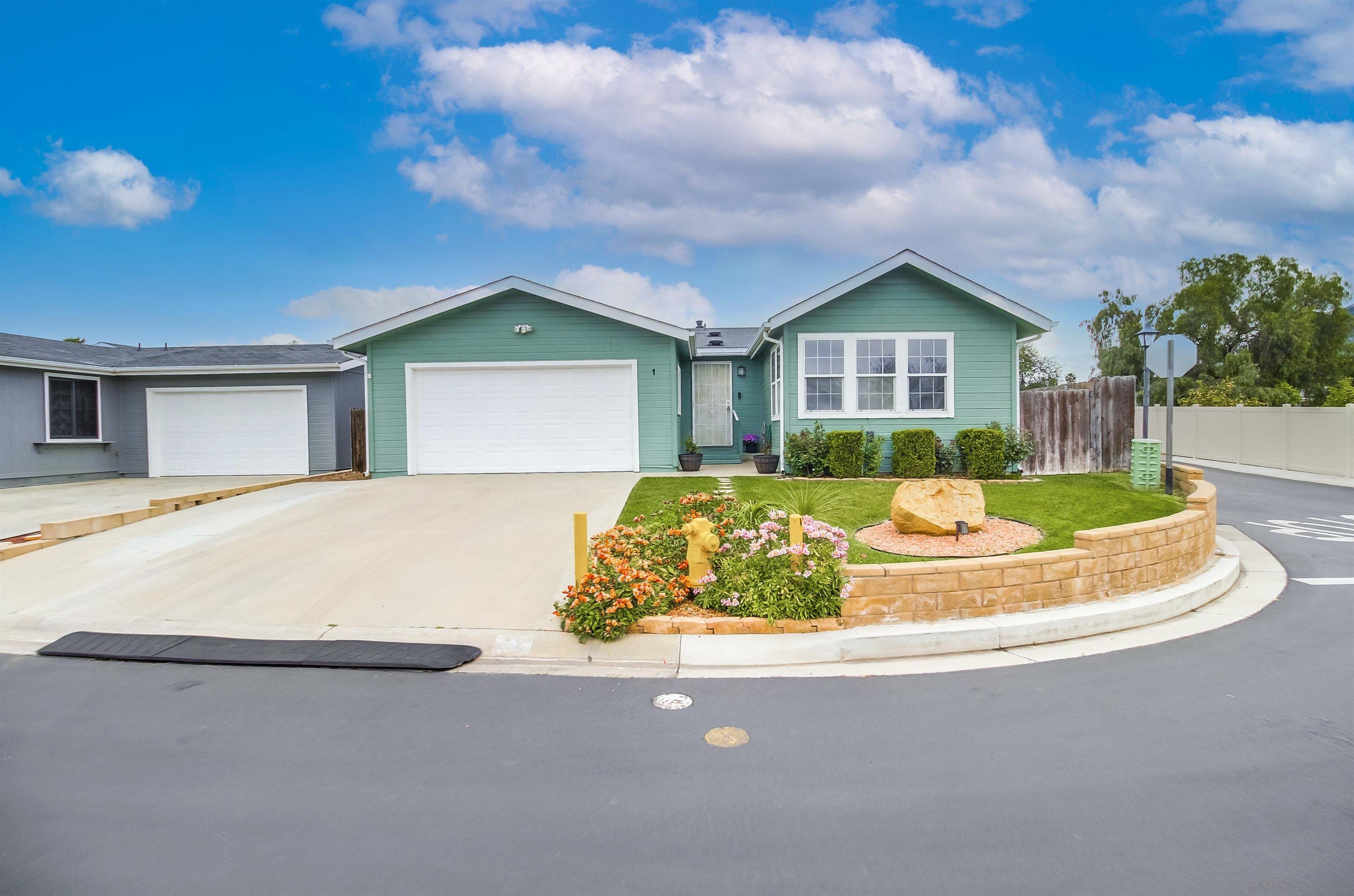 Front Image Thumbnail for SD250043804