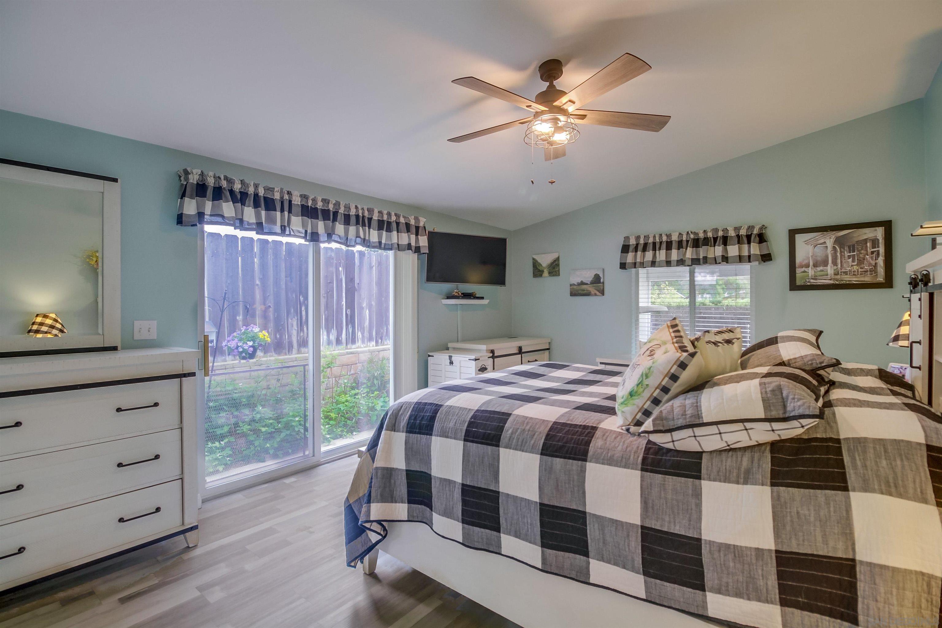 Detail Gallery Image 29 of 66 For 15935  Spring Oaks Road Space 1, El Cajon,  CA 92021 - 3 Beds | 2 Baths