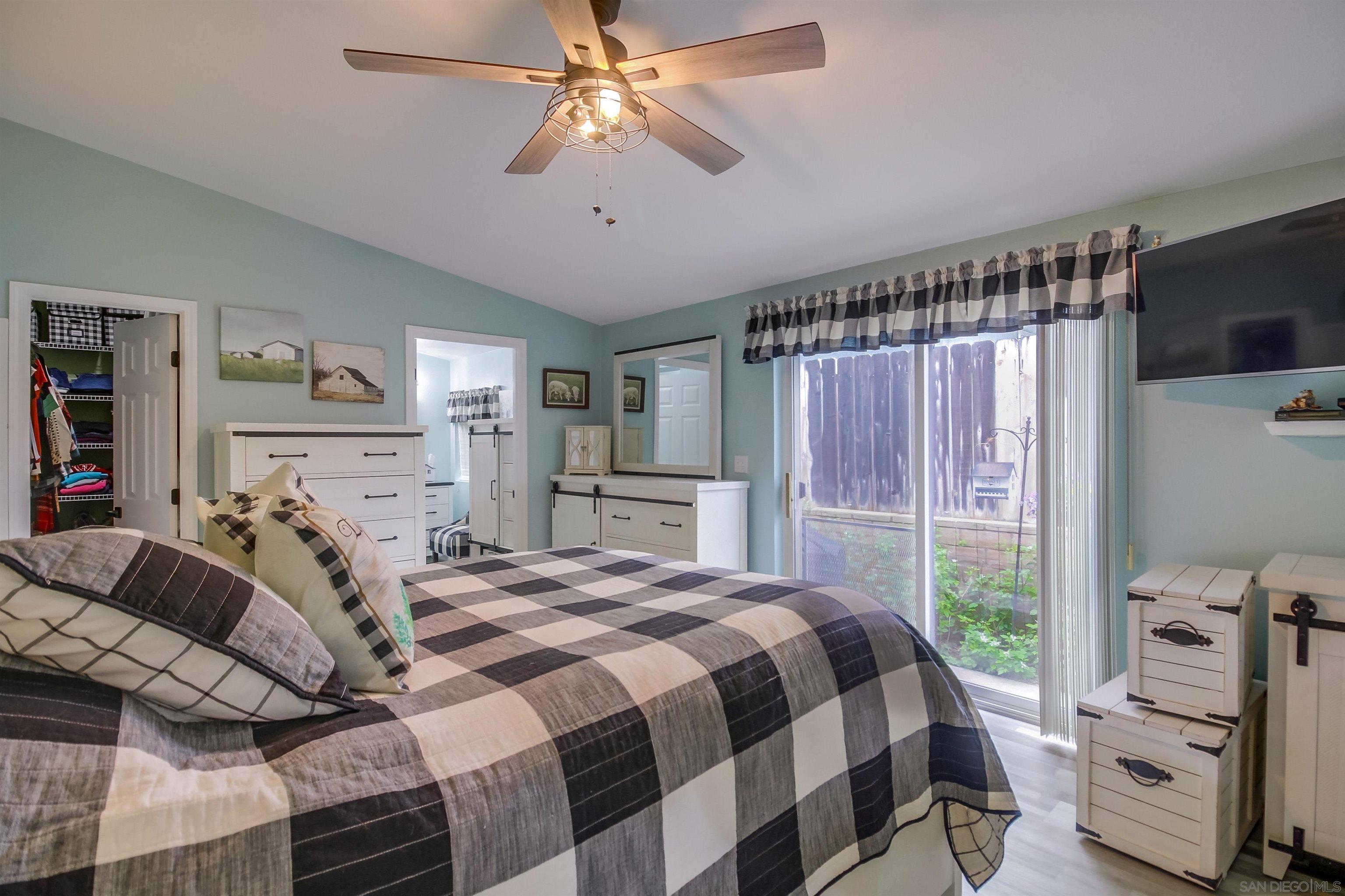 Detail Gallery Image 31 of 66 For 15935  Spring Oaks Road Space 1, El Cajon,  CA 92021 - 3 Beds | 2 Baths