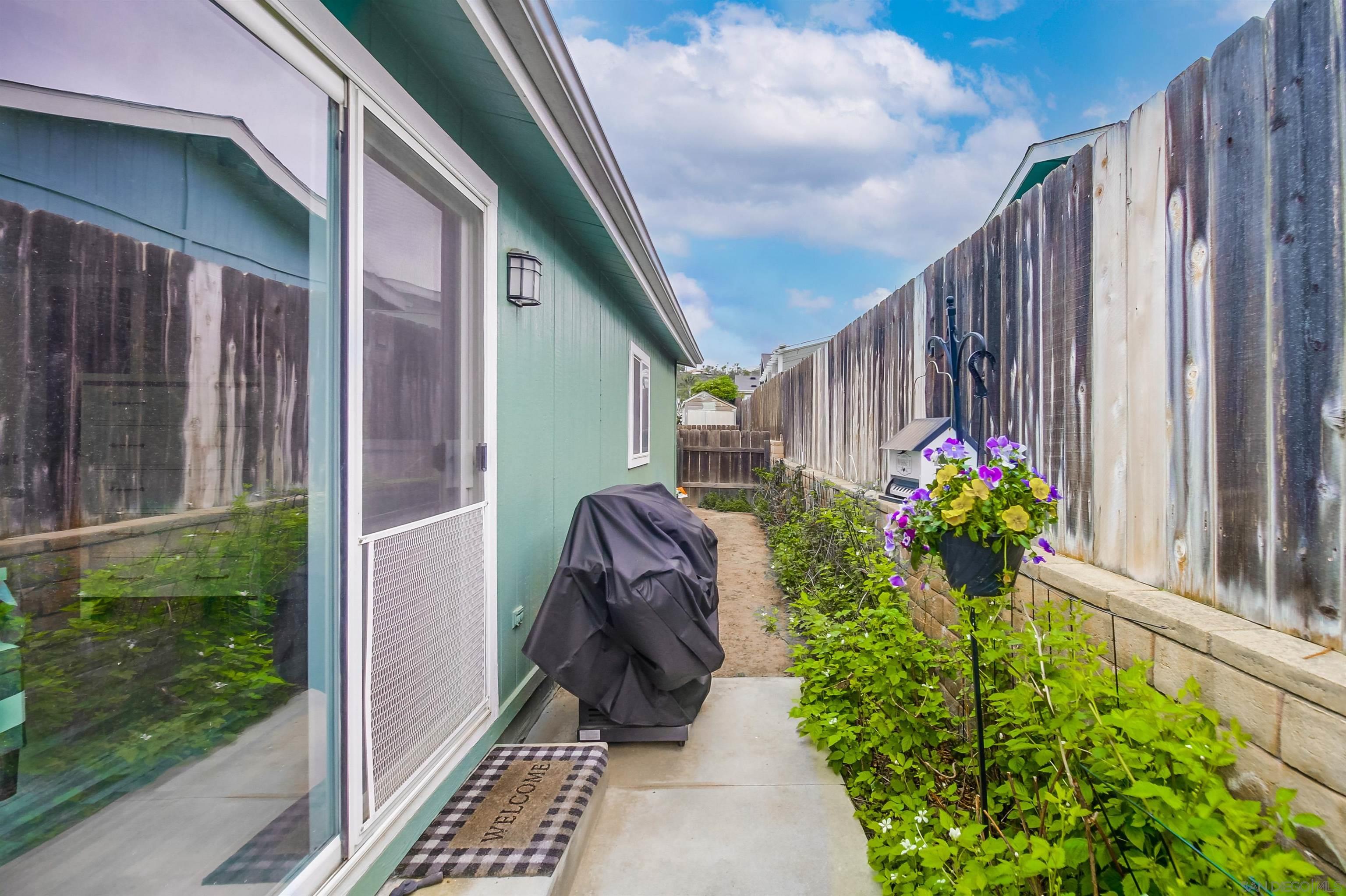 Detail Gallery Image 50 of 66 For 15935  Spring Oaks Road Space 1, El Cajon,  CA 92021 - 3 Beds | 2 Baths