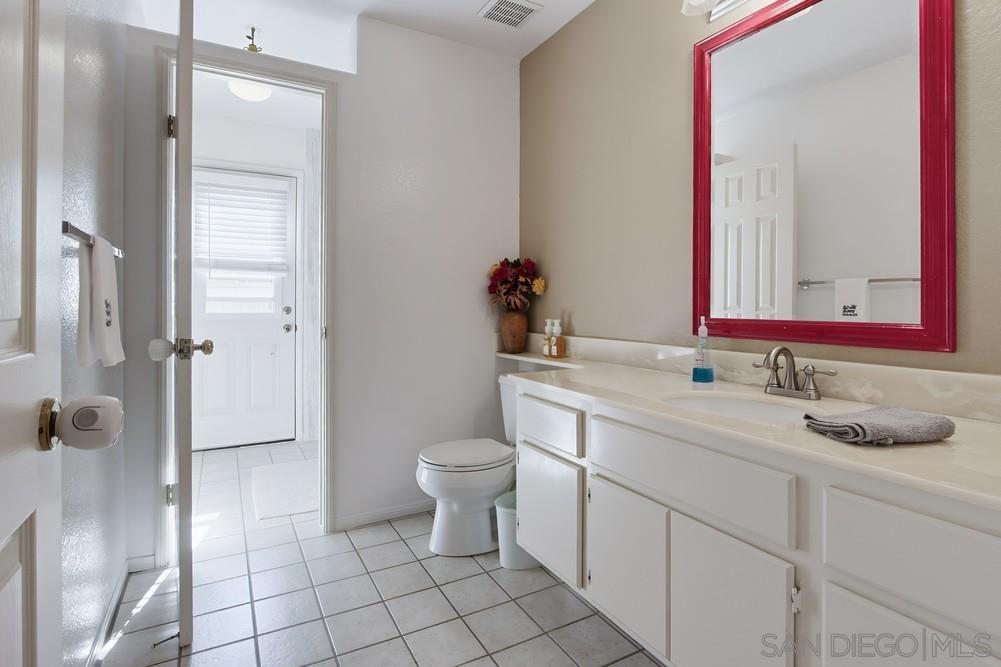 Detail Gallery Image 32 of 45 For 2114  Willowbrook, Escondido,  CA 92029 - 4 Beds | 2/1 Baths