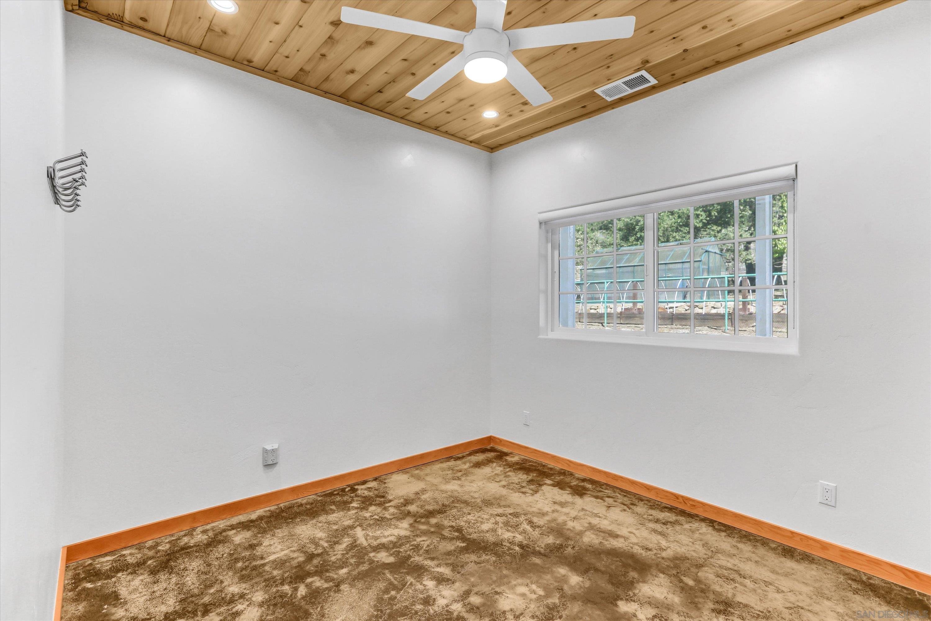 Detail Gallery Image 21 of 74 For 3258  Pine Hills, Julian,  CA 92036 - 2 Beds | 2 Baths