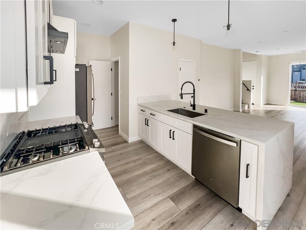 Detail Gallery Image 13 of 17 For 4048  Cherokee, San Diego,  CA 92104 - 3 Beds | 2 Baths