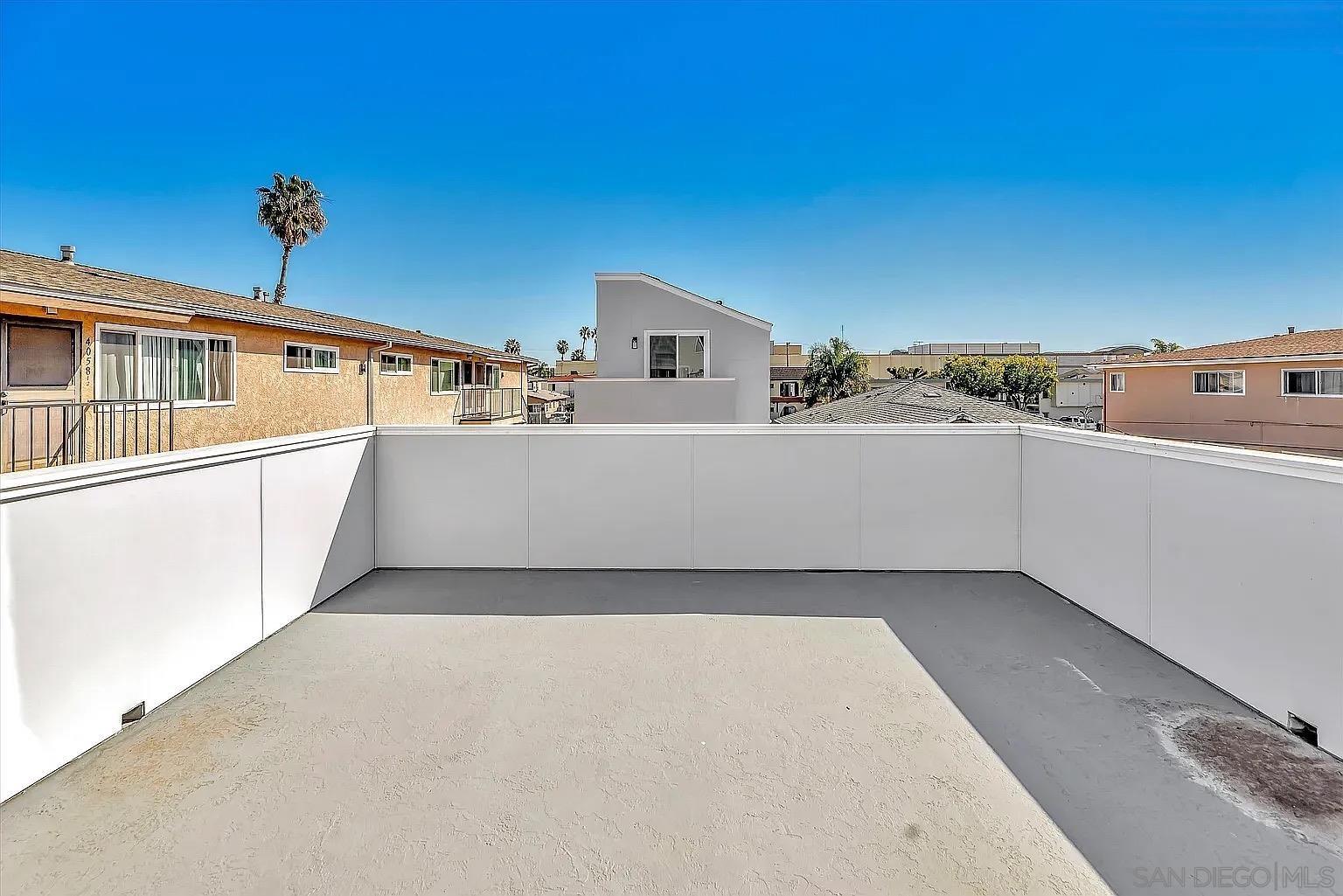 Detail Gallery Image 13 of 27 For 4050  Cherokee, San Diego,  CA 92104 - 2 Beds | 1 Baths