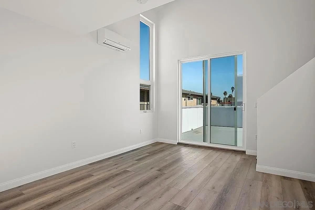 Detail Gallery Image 15 of 27 For 4050  Cherokee, San Diego,  CA 92104 - 2 Beds | 1 Baths