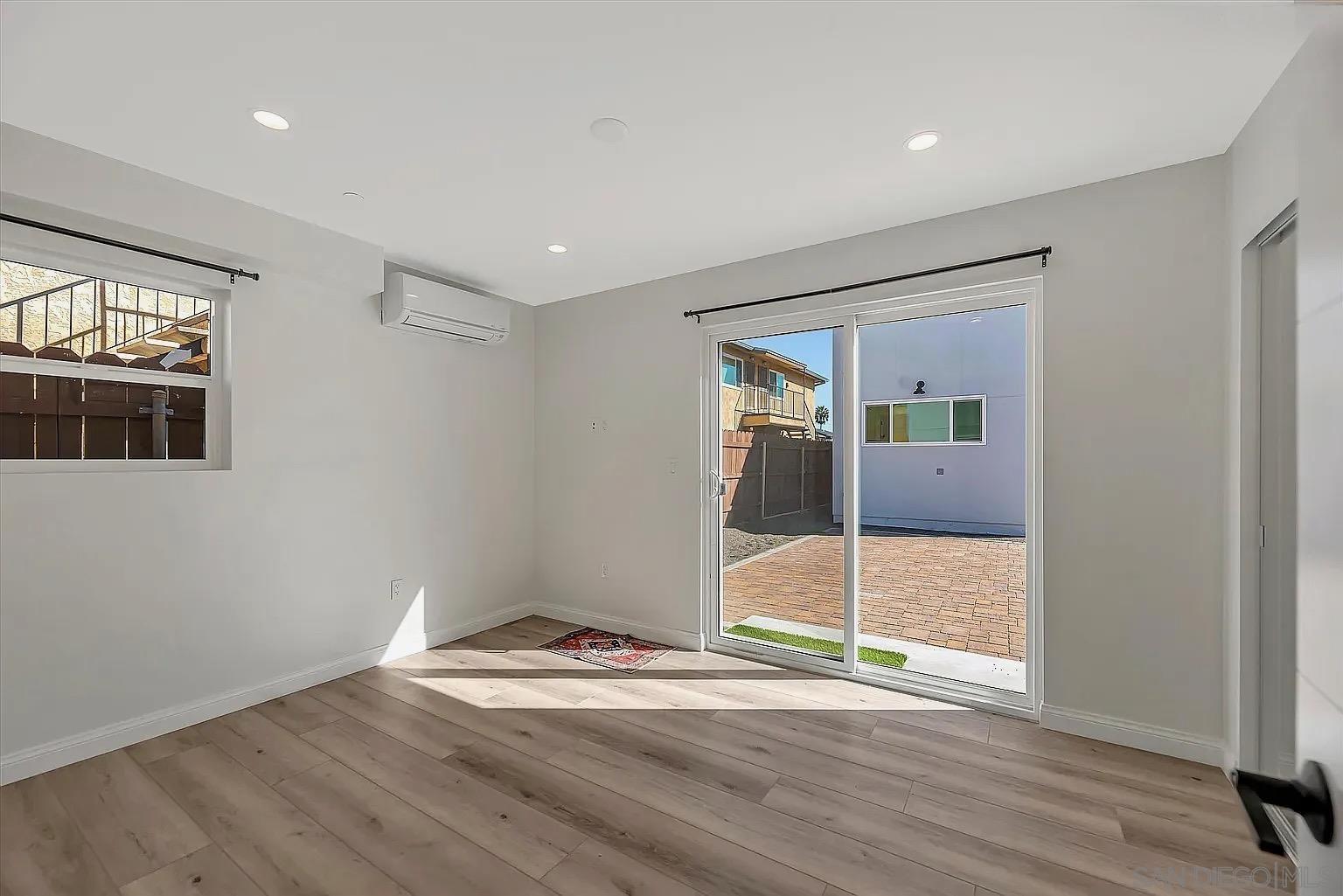 Detail Gallery Image 16 of 27 For 4050  Cherokee, San Diego,  CA 92104 - 2 Beds | 1 Baths